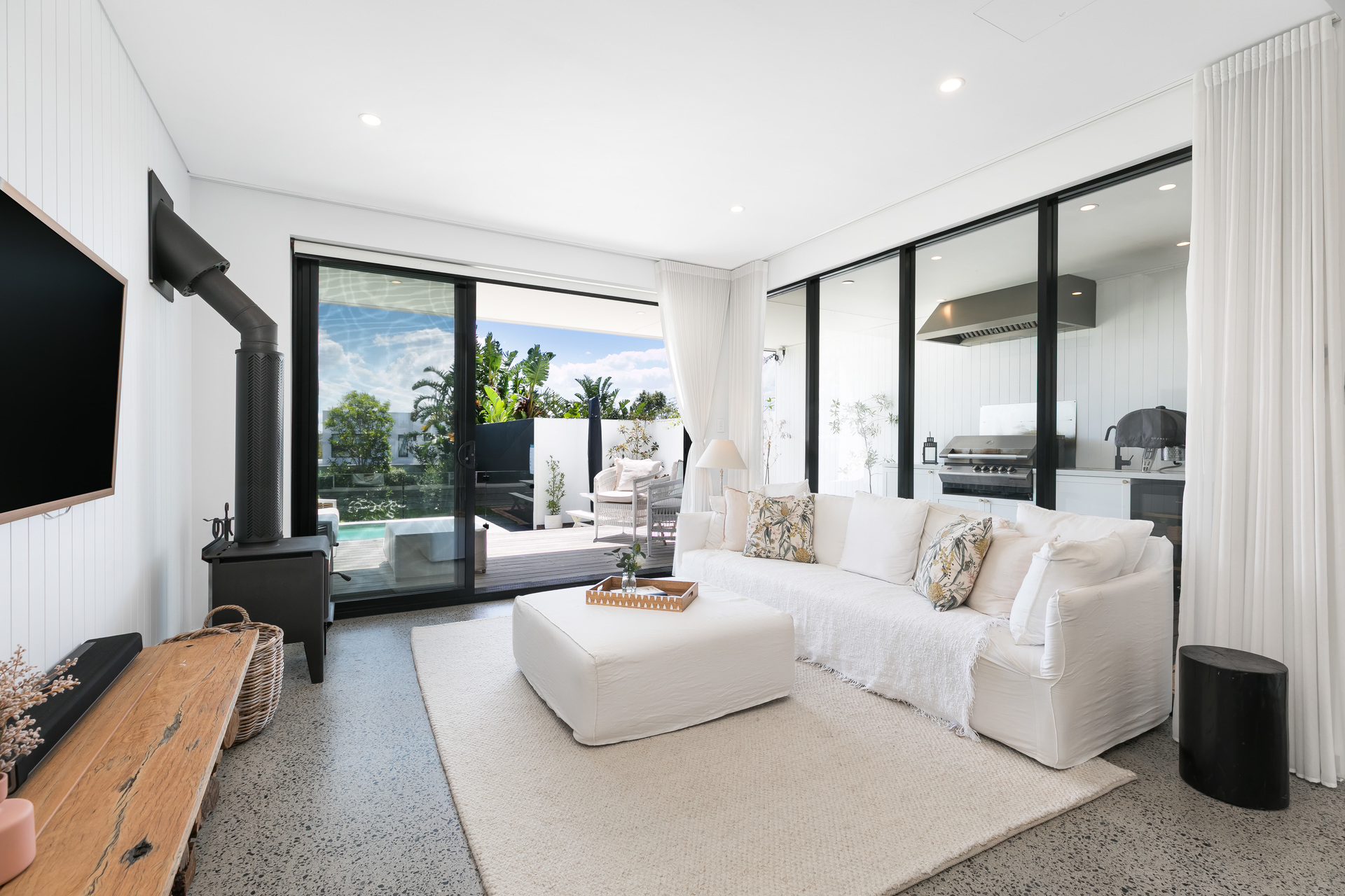 5-bedroom unit at 17b Regatta Avenue, Caringbah South, Nsw, 2229, , New South Wales