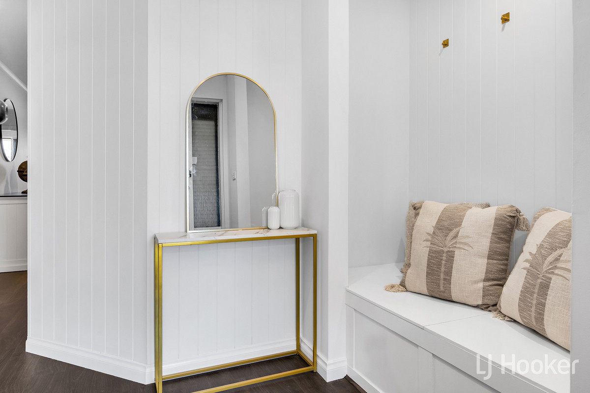 41 Gooronga Drive, Craigmore, SA 5114 - Image 2