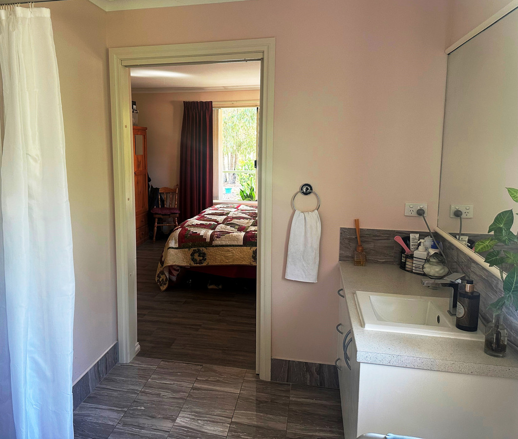 3-bedroom house at 2 First Avenue, Kendenup, Wa, 6323, Plantagenet, Western Australia