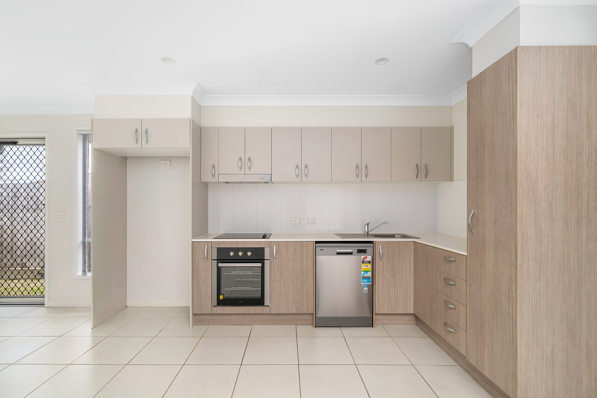 5-bedroom unit at 1 & 2/86 Tempest Circuit, Redbank Plains, Qld, 4301, Ipswich, Queensland