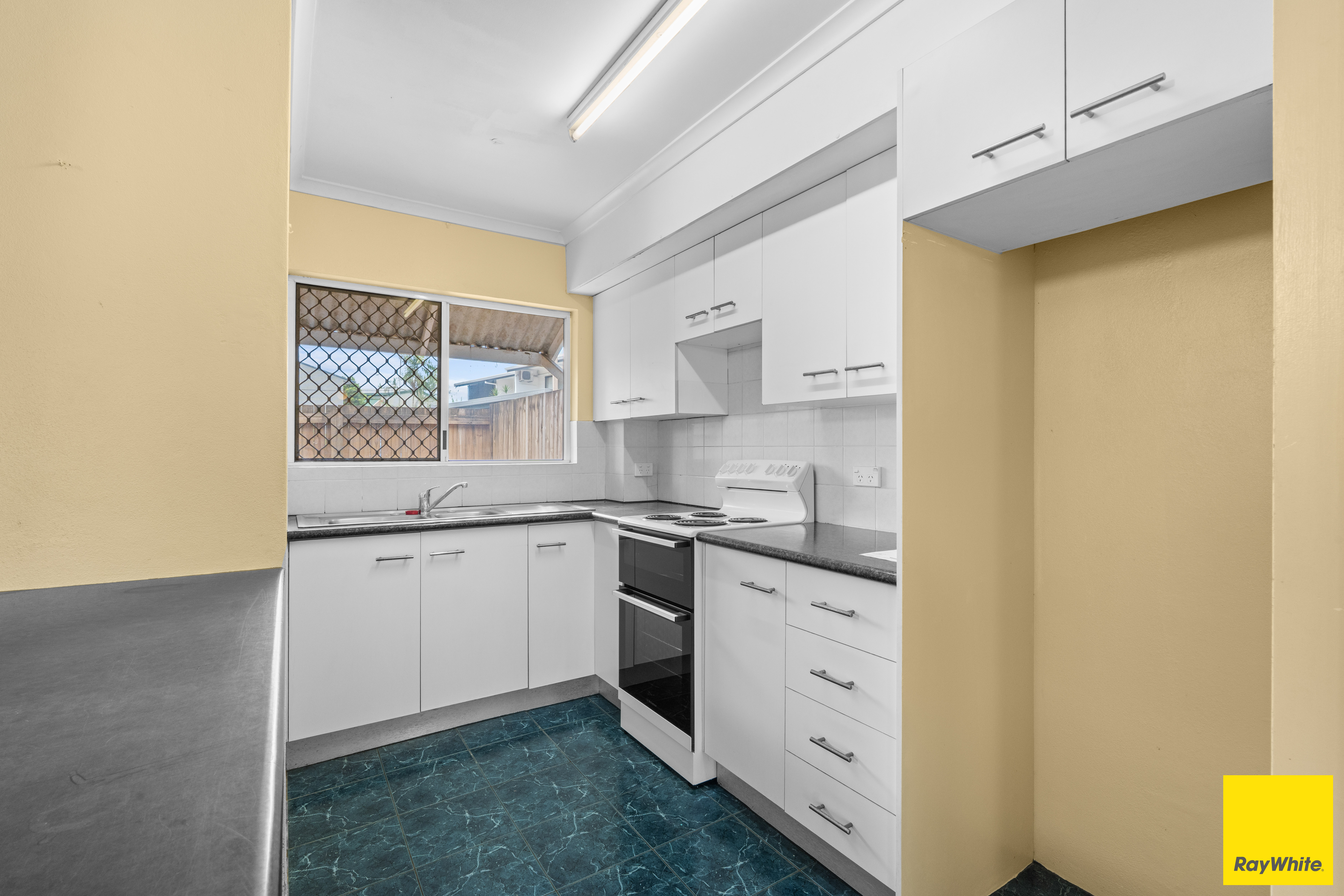 2-bedroom unit at UNIT 1 5-7 MINTARO CRESCENT, Woree QLD 4868, Cairns, Queensland