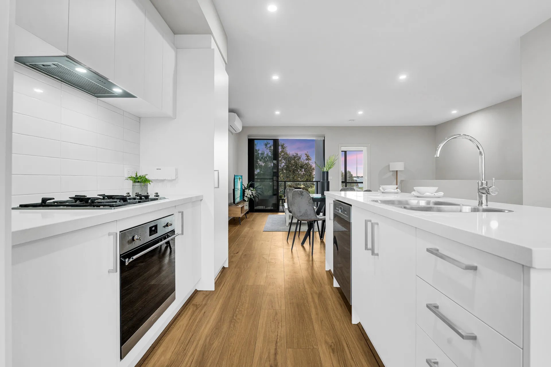41 Creekview Way, Cranbourne West, VIC 3977 - Image 7