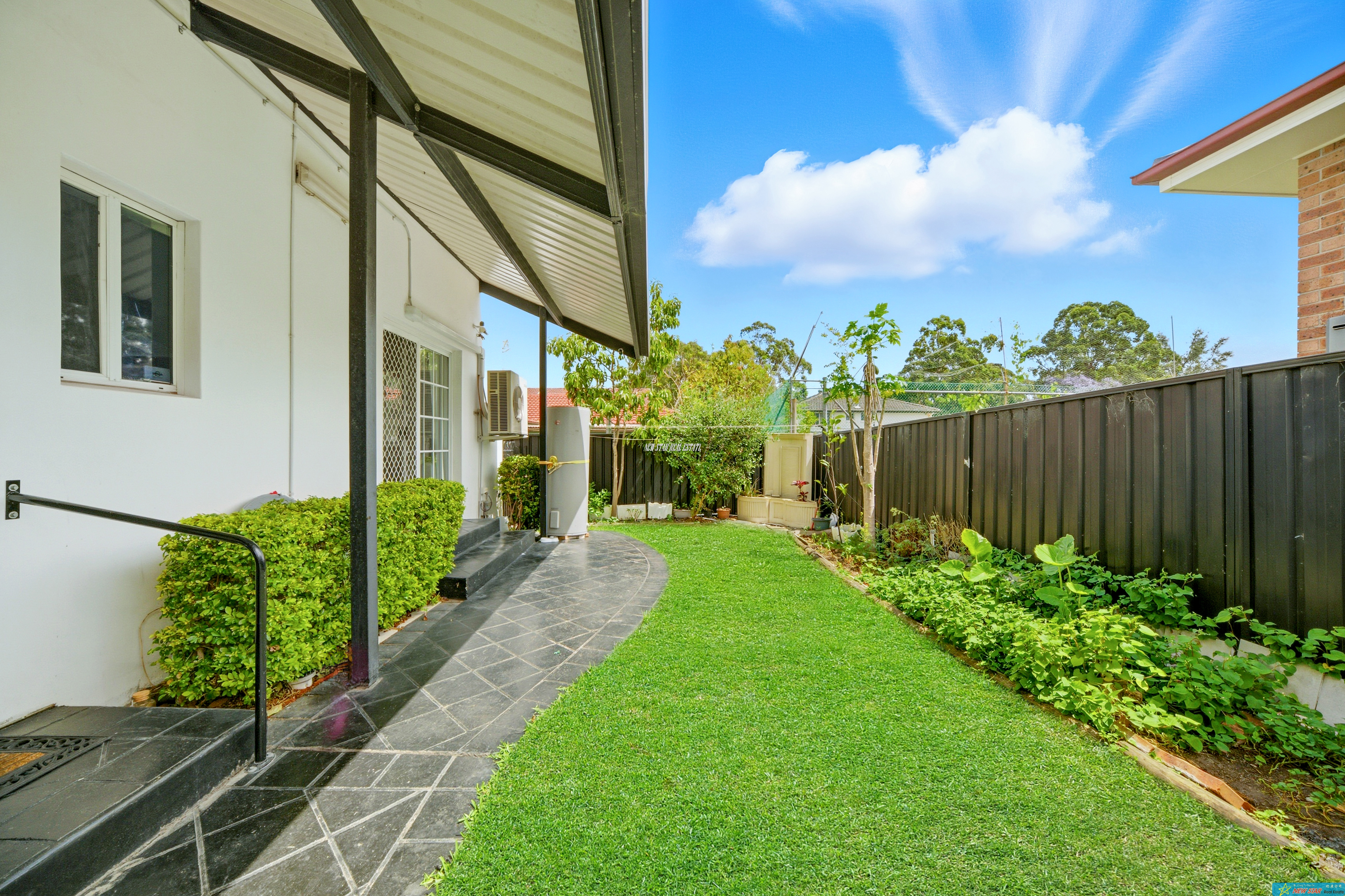 5-bedroom house at 191 EPSOM ROAD, Chipping Norton NSW 2170, , New South Wales