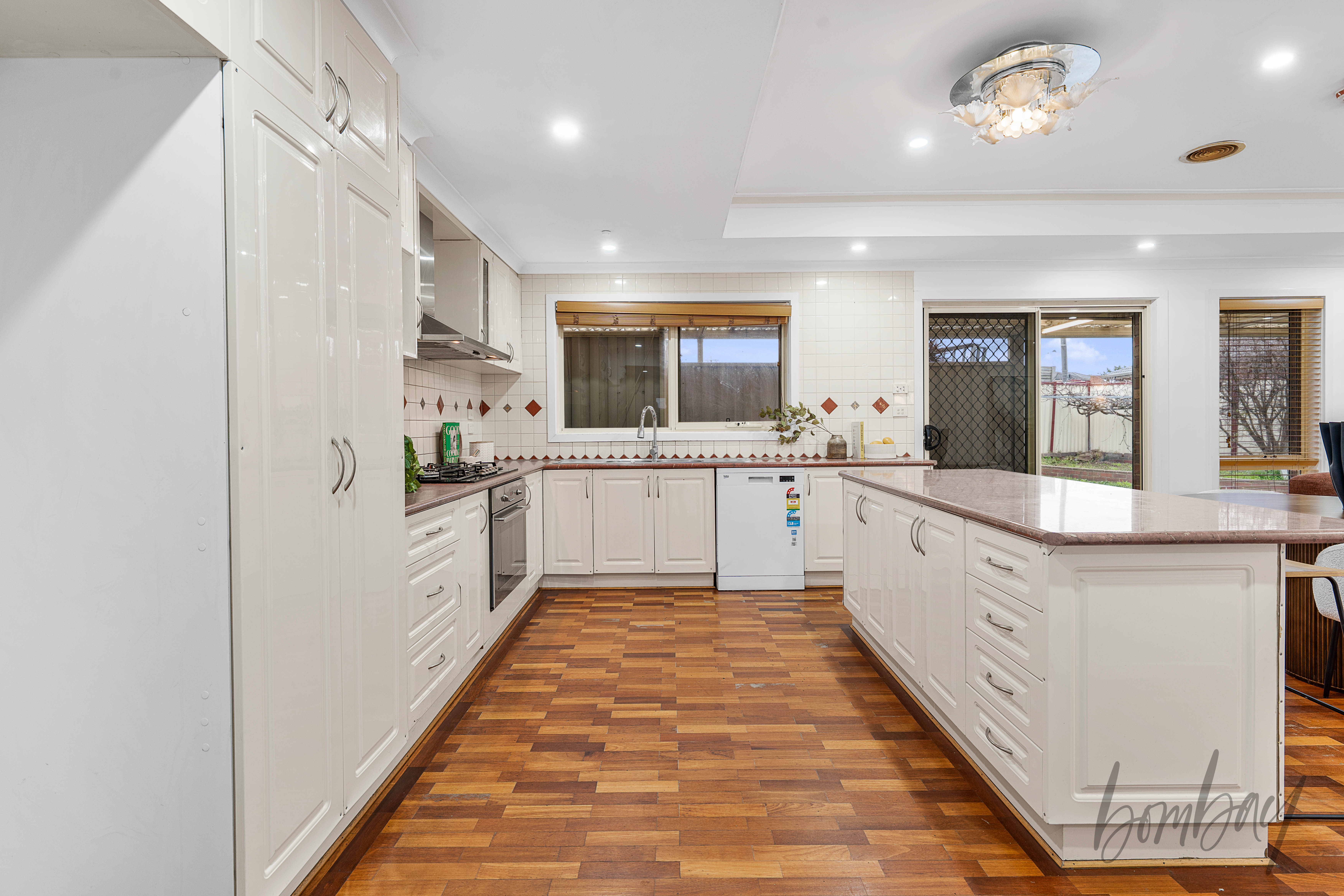 9 Hermitage Court, Meadow Heights, VIC 3048 - Image 3