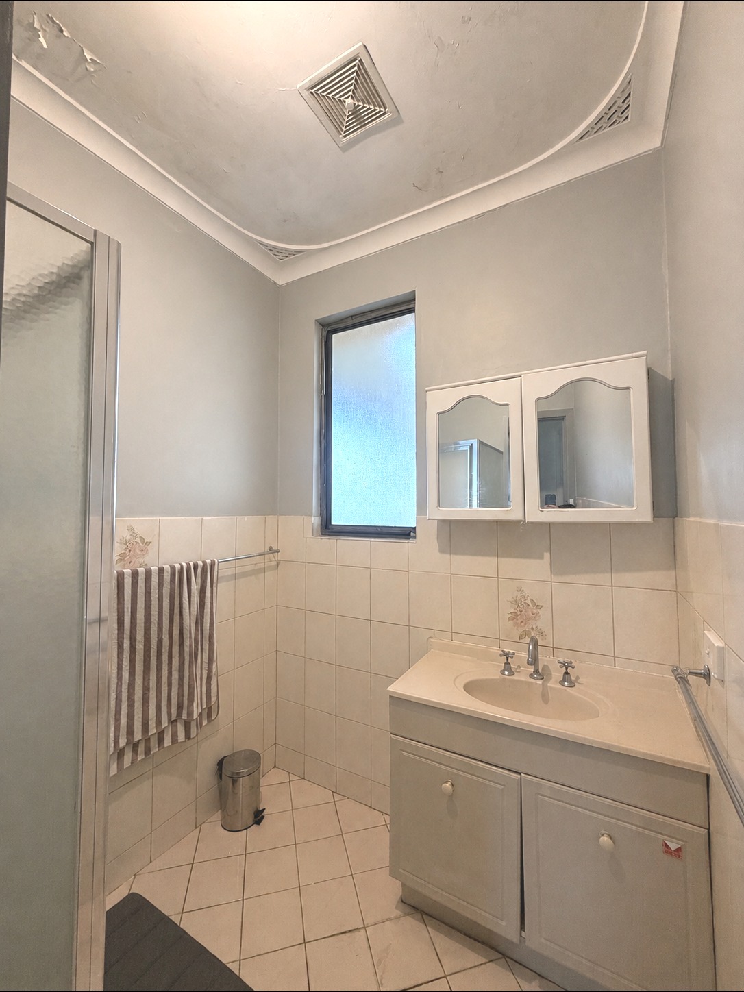 59 Mckail Street, Orana, WA 6330 - Image 8