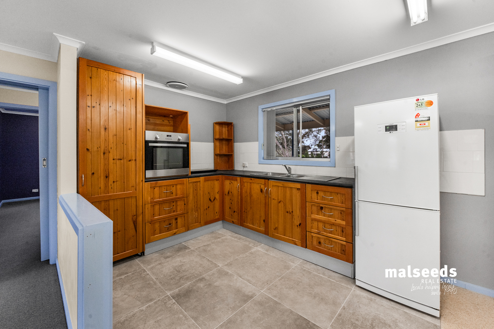 7-bedroom house at 12 Edward Street, Tarpeena, SA 5277, Grant, South Australia