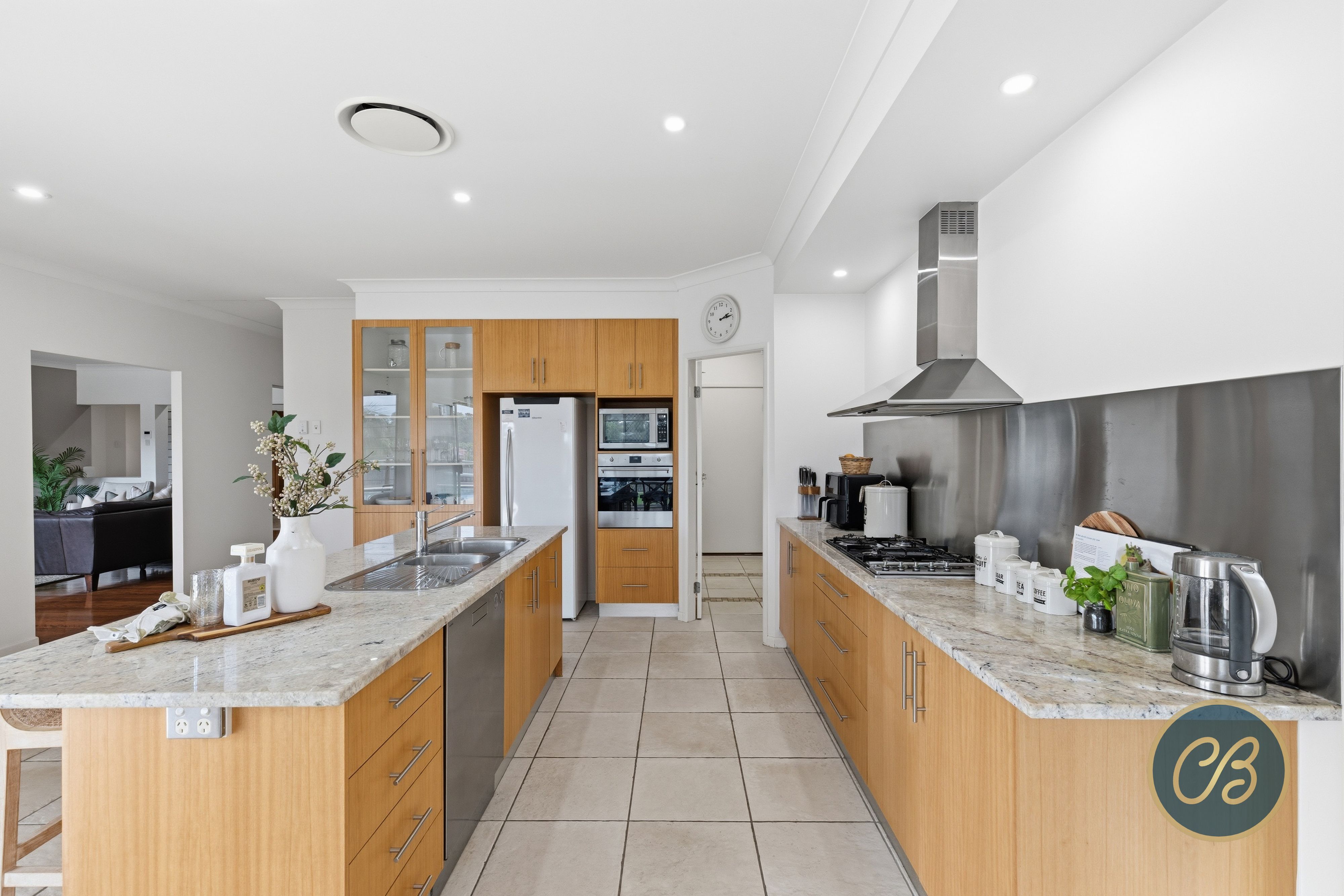 15 MERANTI CRESCENT, Albany Creek QLD 4035 - Image 7