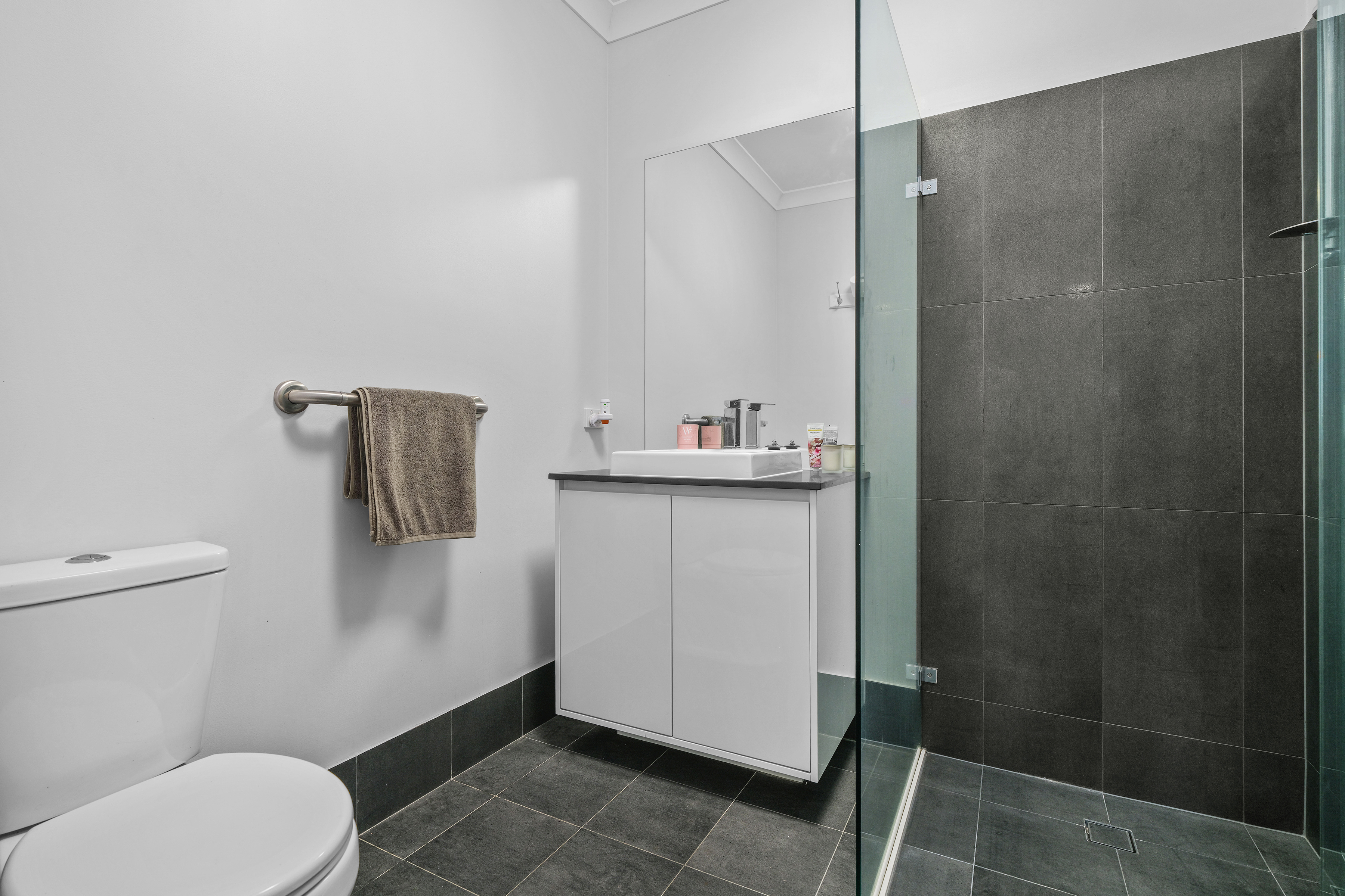 5-bedroom house at 13 PAPERBARK COURT, Fern Bay NSW 2295, Port Stephens, New South Wales
