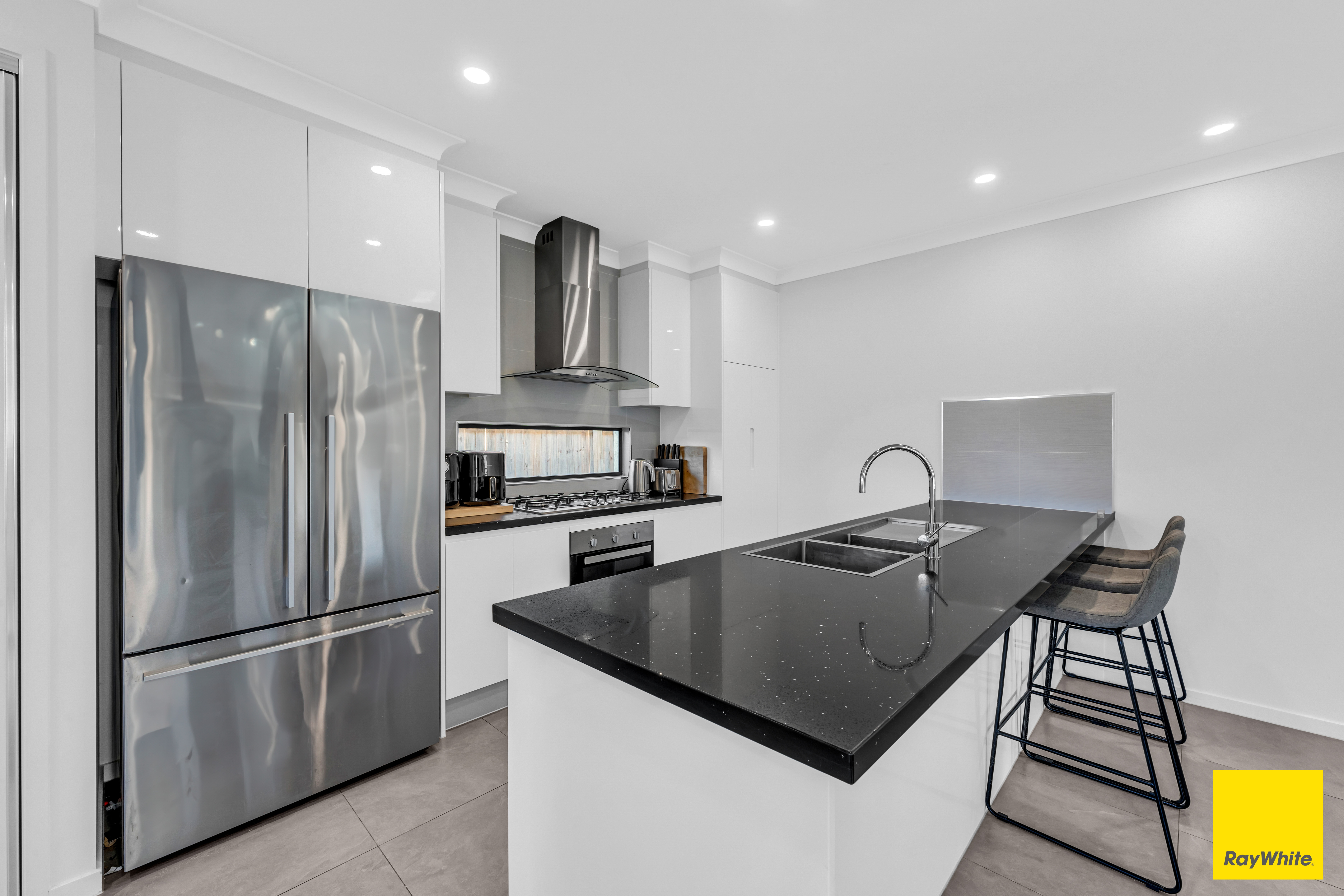 10 Blackmountain Trail, Mount Peter, QLD 4869 - Image 3