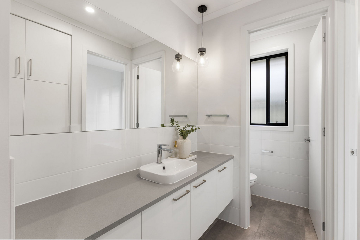 5-bedroom house at 8 Banks Street, Angle Vale, SA 5117, Playford, South Australia