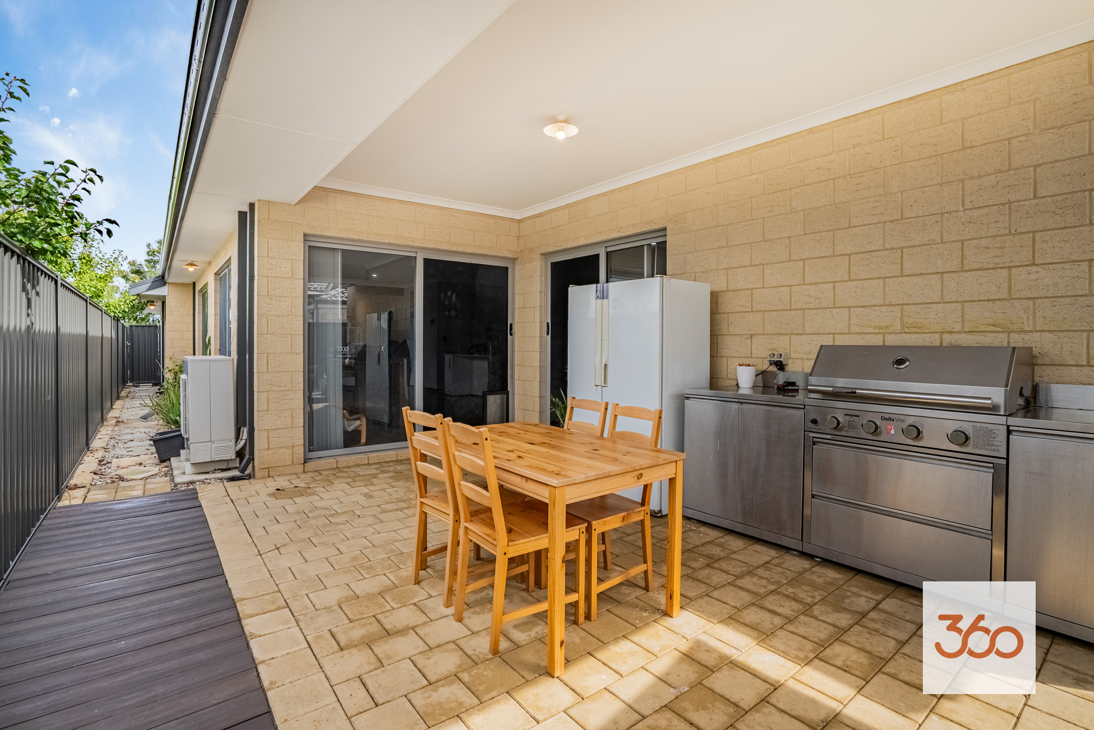 4-bedroom house at 2 WRAYSBURY ROAD, Aveley WA 6069, Swan, Western Australia