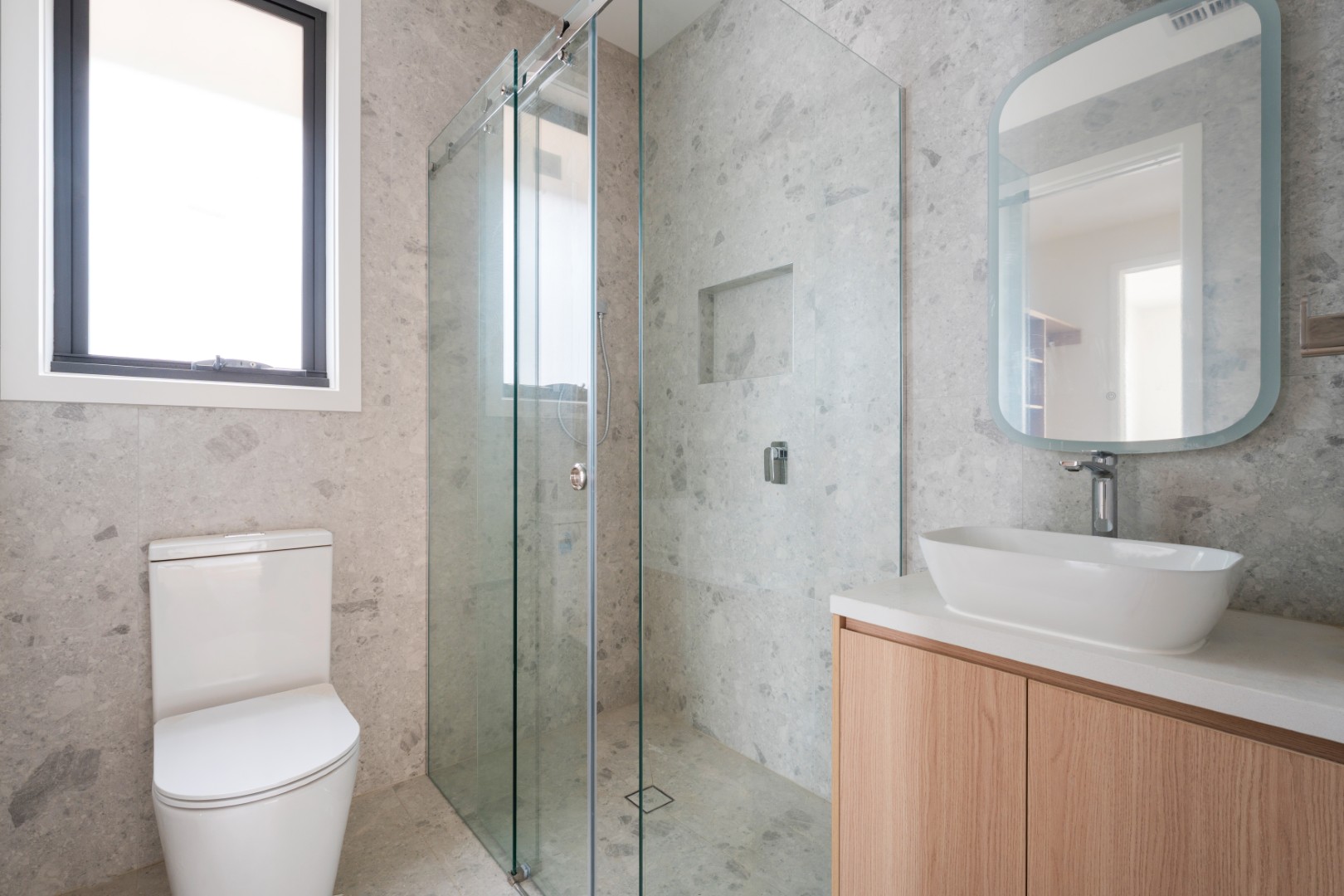 4-bedroom unit at 79 Barter Crescent, Forest Hill, VIC 3131, Whitehorse, Victoria