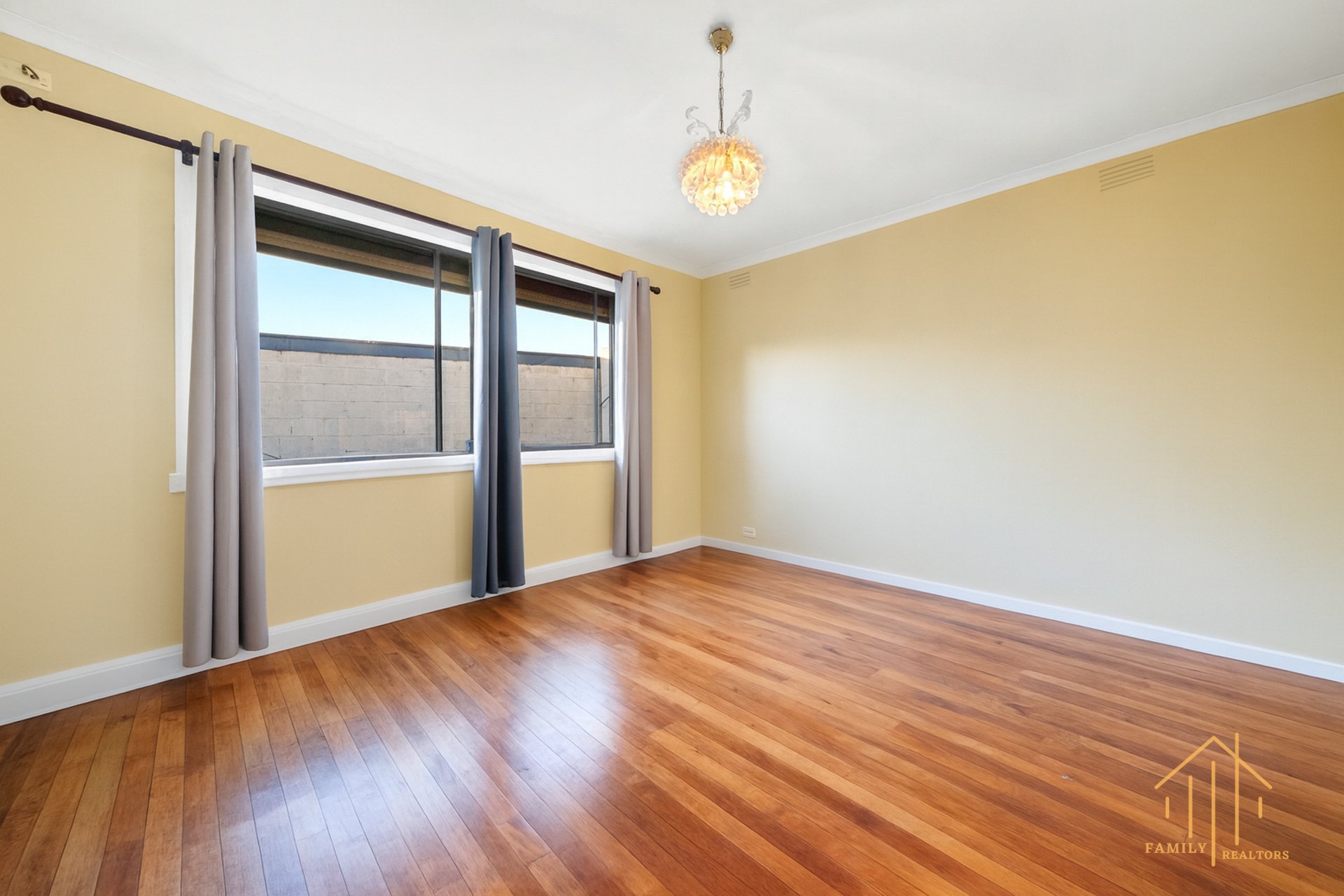 13 NEVILLE COURT, Springvale VIC 3171 - Image 3