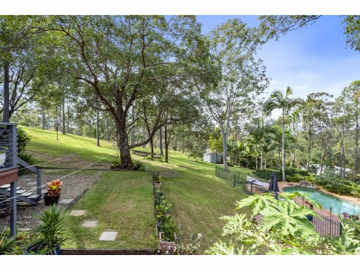 5-bedroom house at 10 Edwards Place, Ormeau, QLD 4208, , Queensland