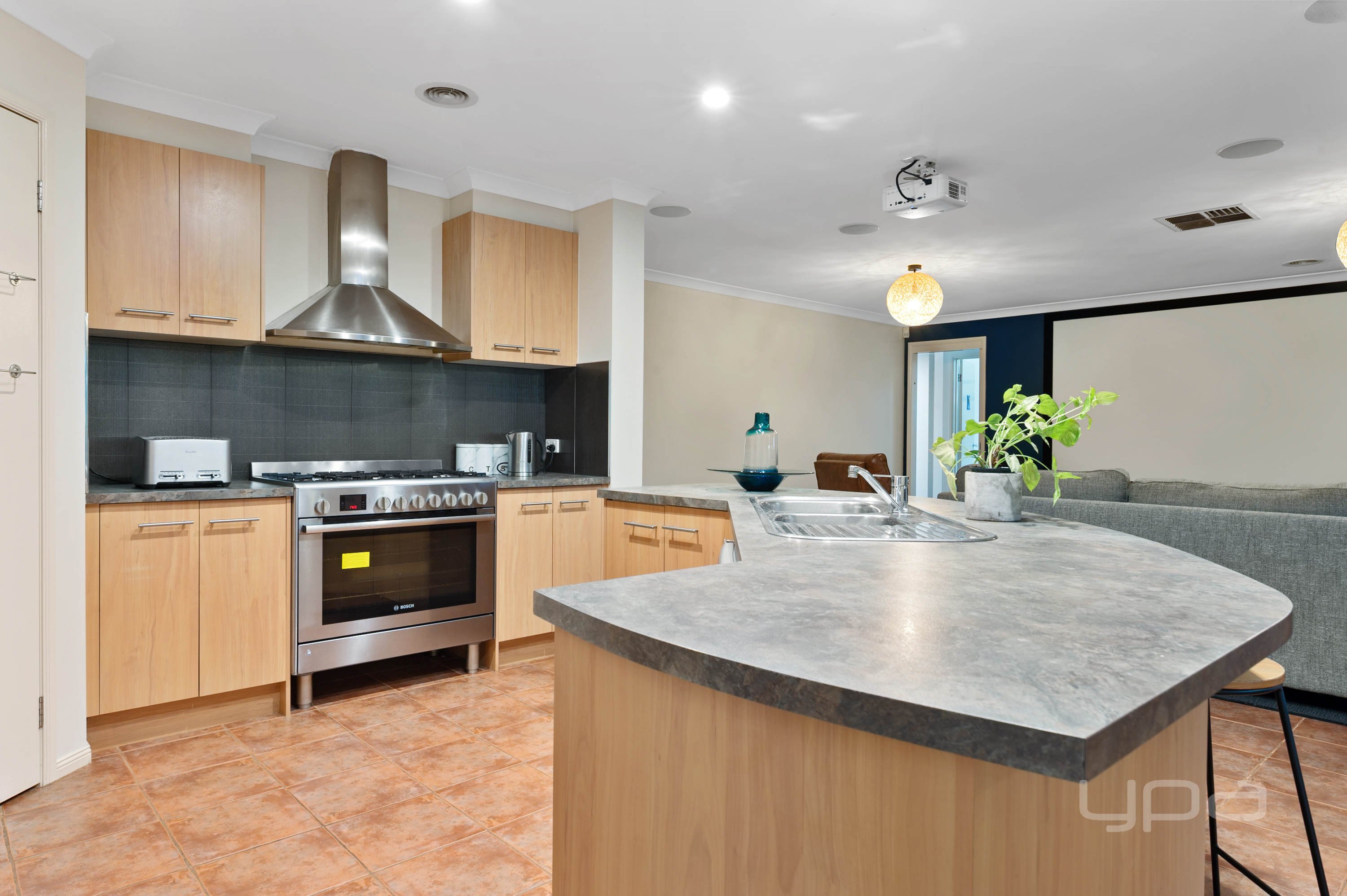 335 CENTENARY AVENUE, Melton West VIC 3337 - Image 9