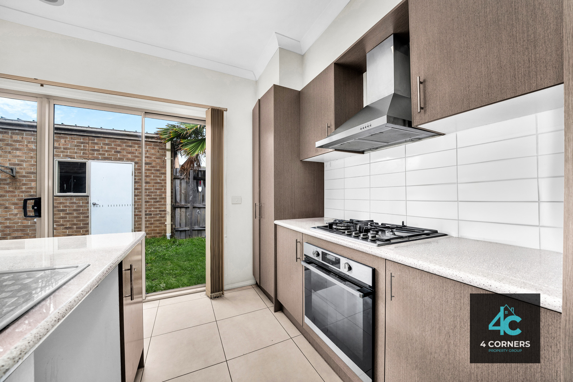 2/5 Bernhardt Avenue, Hoppers Crossing, VIC 3029 - Image 7