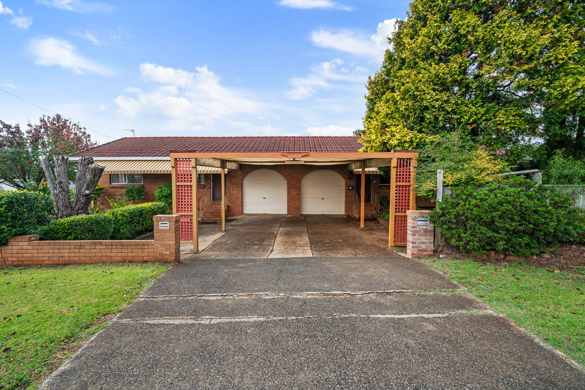 1 & 2/2 Mchardy Street, Centenary Heights, Qld, 4350 - Image 1