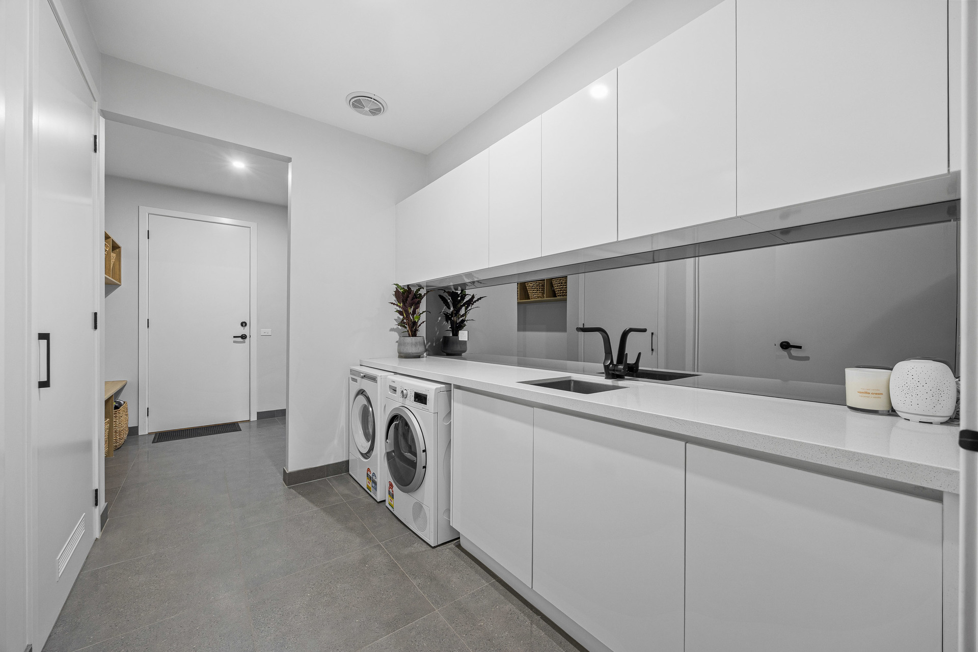 5-bedroom house at 5 WENDES PLACE, Warrenheip VIC 3352, Ballarat, Victoria