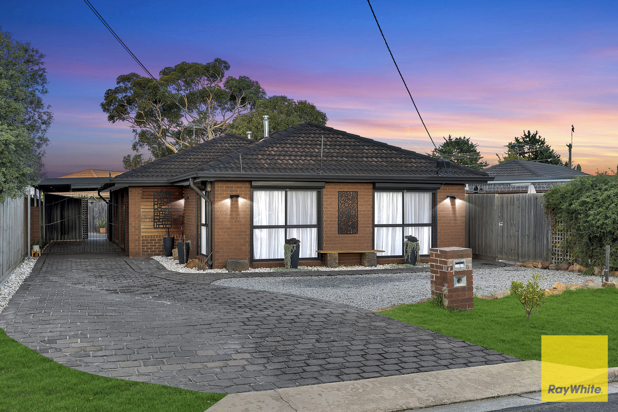 13 SNEAD CLOSE, Hoppers Crossing VIC 3029 - Image 2