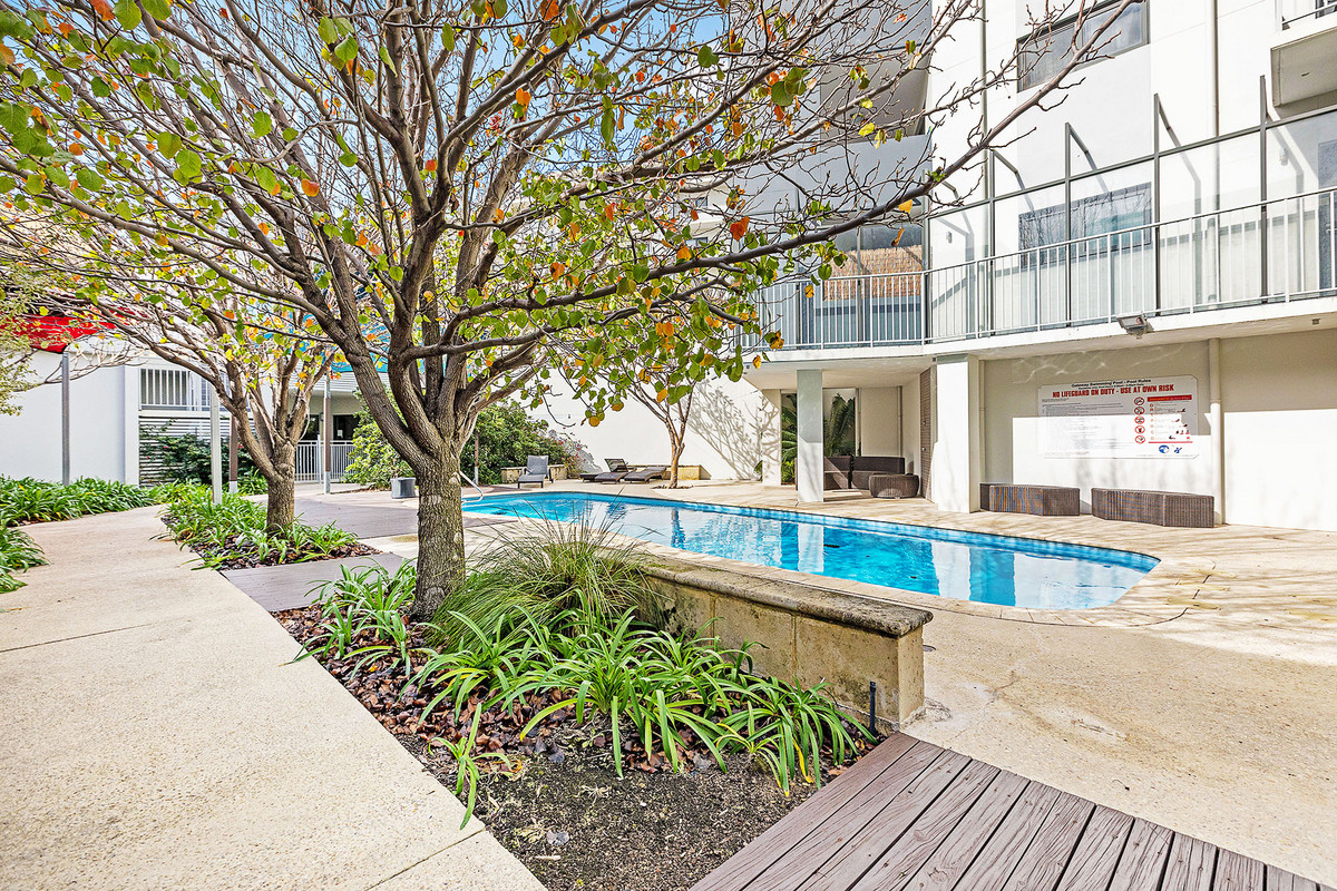 59 6 WALSH LOOP, JOONDALUP WA 6027 - Image 6