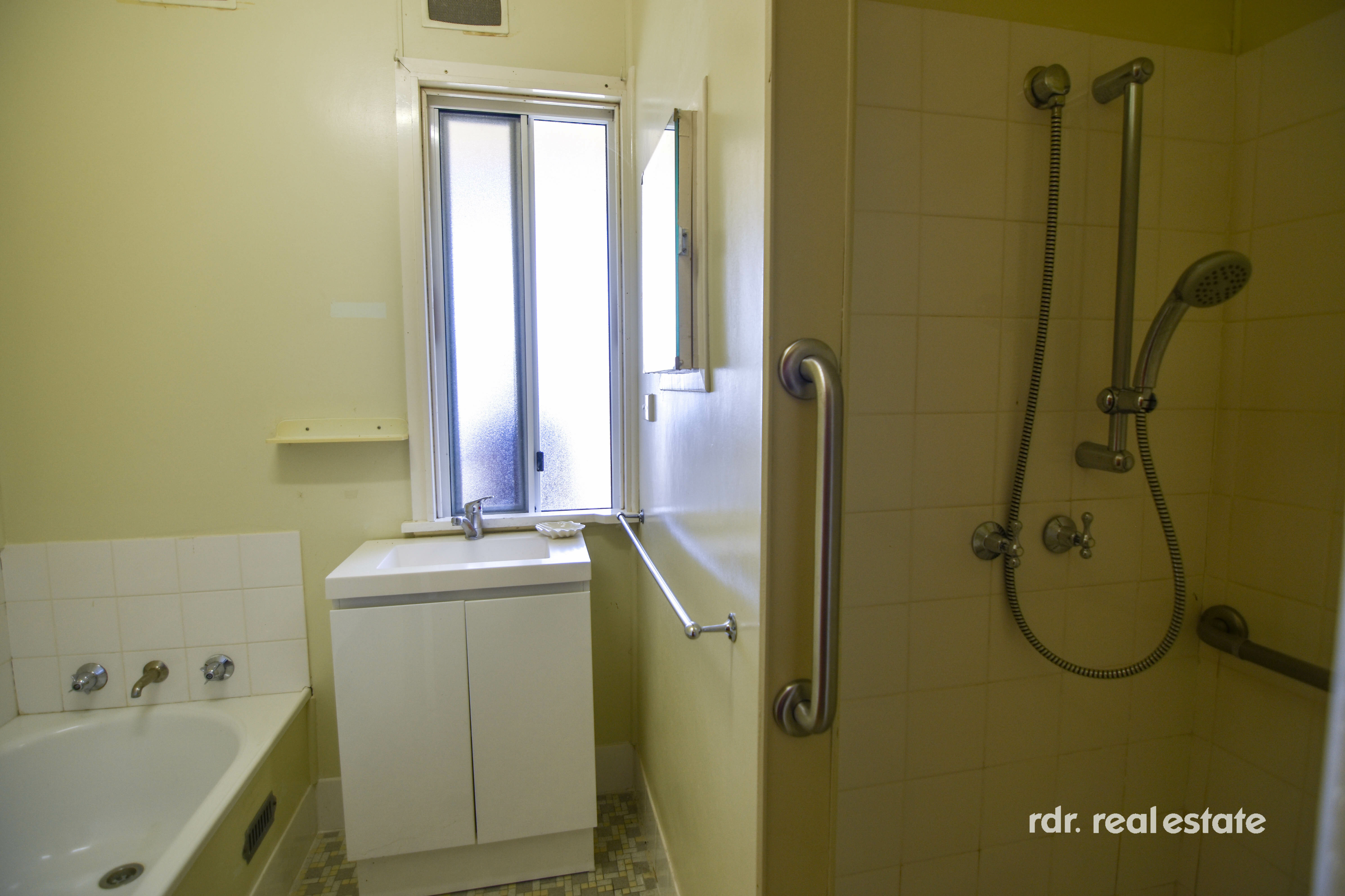 58 Wynne Street, Inverell, NSW 2360 - Image 6