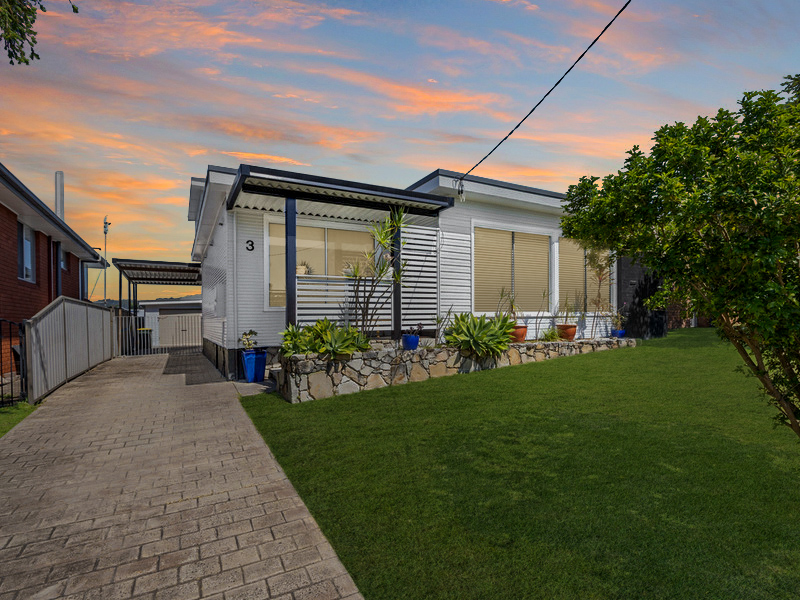 5-bedroom house at 3 WEEMALA STREET, Belmont North NSW 2280, Lake Macquarie, New South Wales