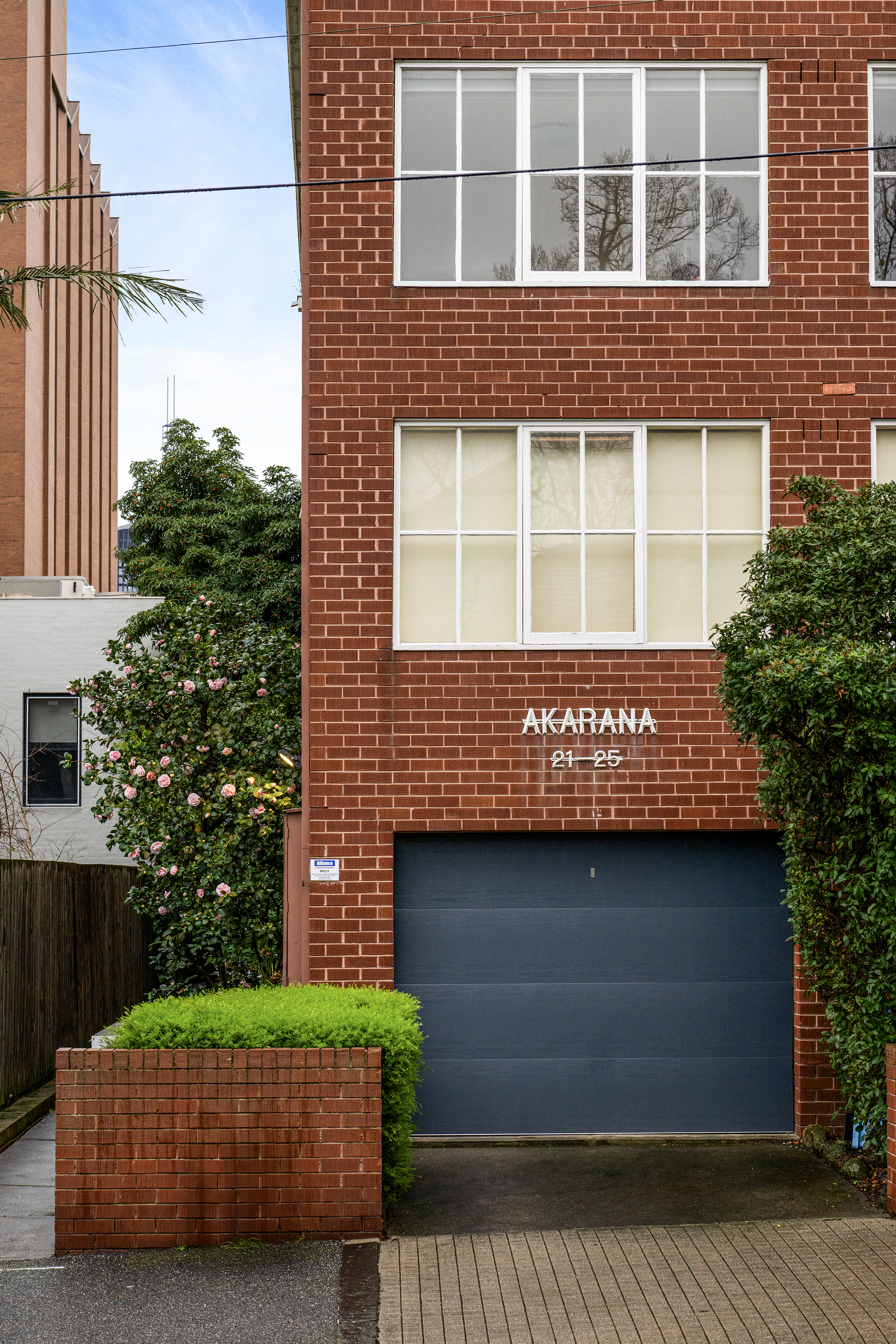 Flat 9 21-25 Powlett Street, East Melbourne VIC 3002 - Image 3