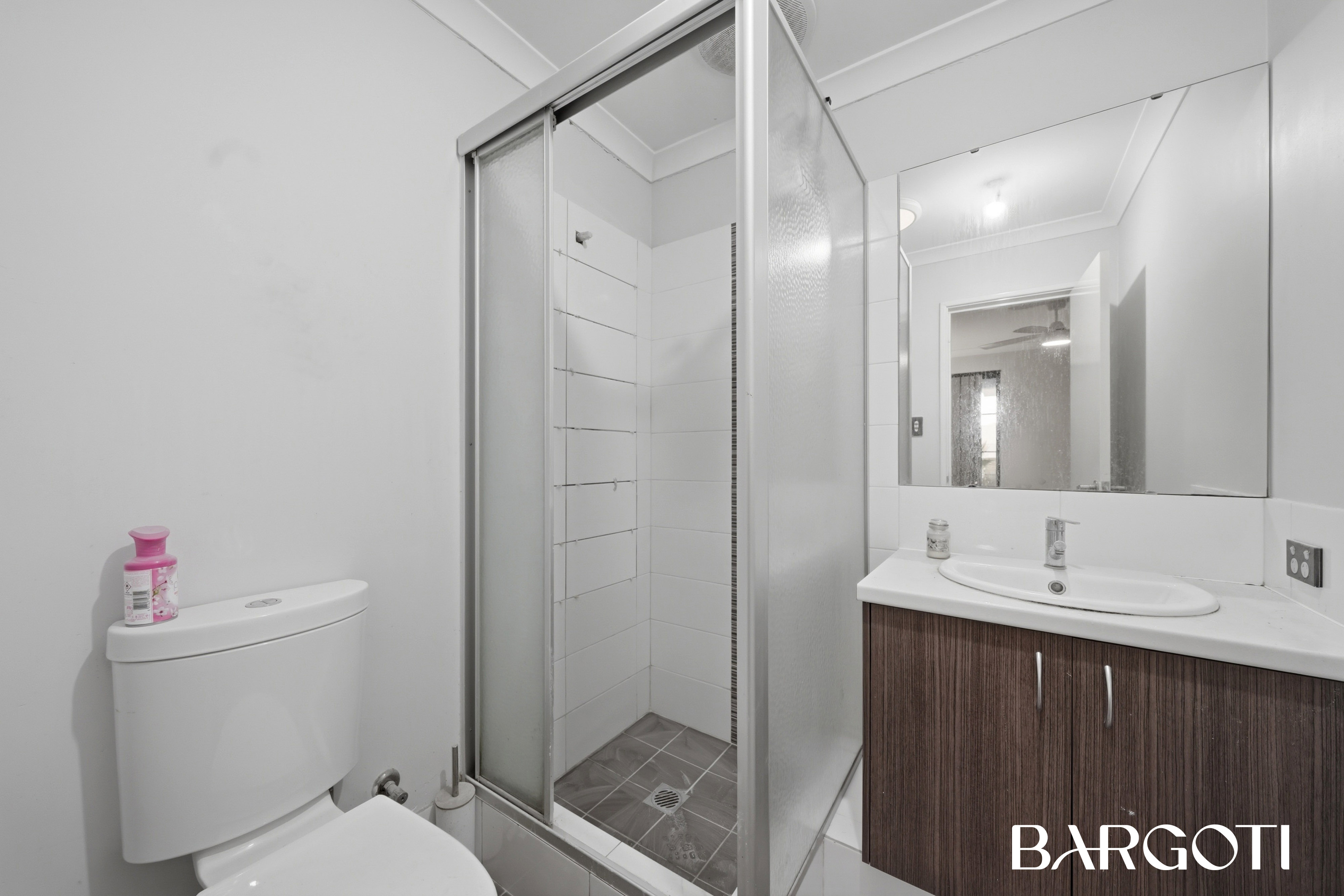 22 DELPHI WAY, Aveley WA 6069 - Image 9