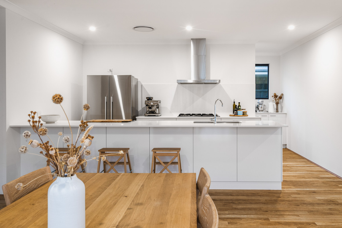 11 Hayling Way, Dunsborough, WA 6281 - Image 2