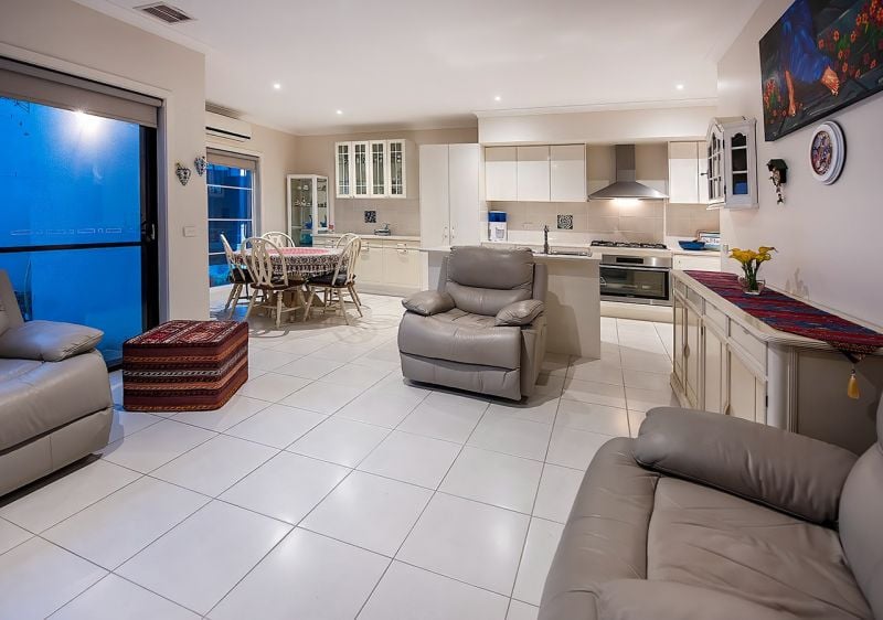 3-bedroom unit at 2 PALOMA COURT, Bundoora VIC 3083, Whittlesea, Victoria