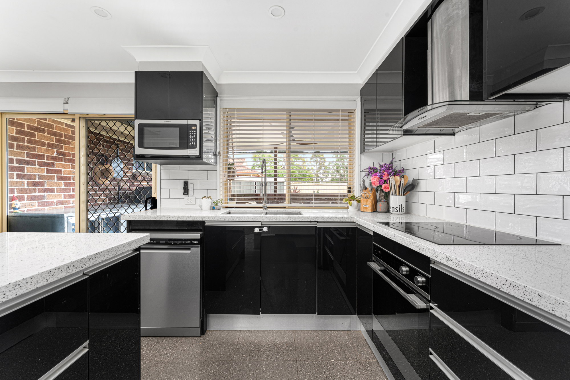 33 Harwood Circuit, Glenmore Park NSW 2745 - Image 10