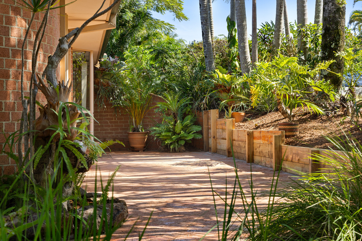 1/2 Hazelwood Close, Suffolk Park, NSW 2481 - Image 7