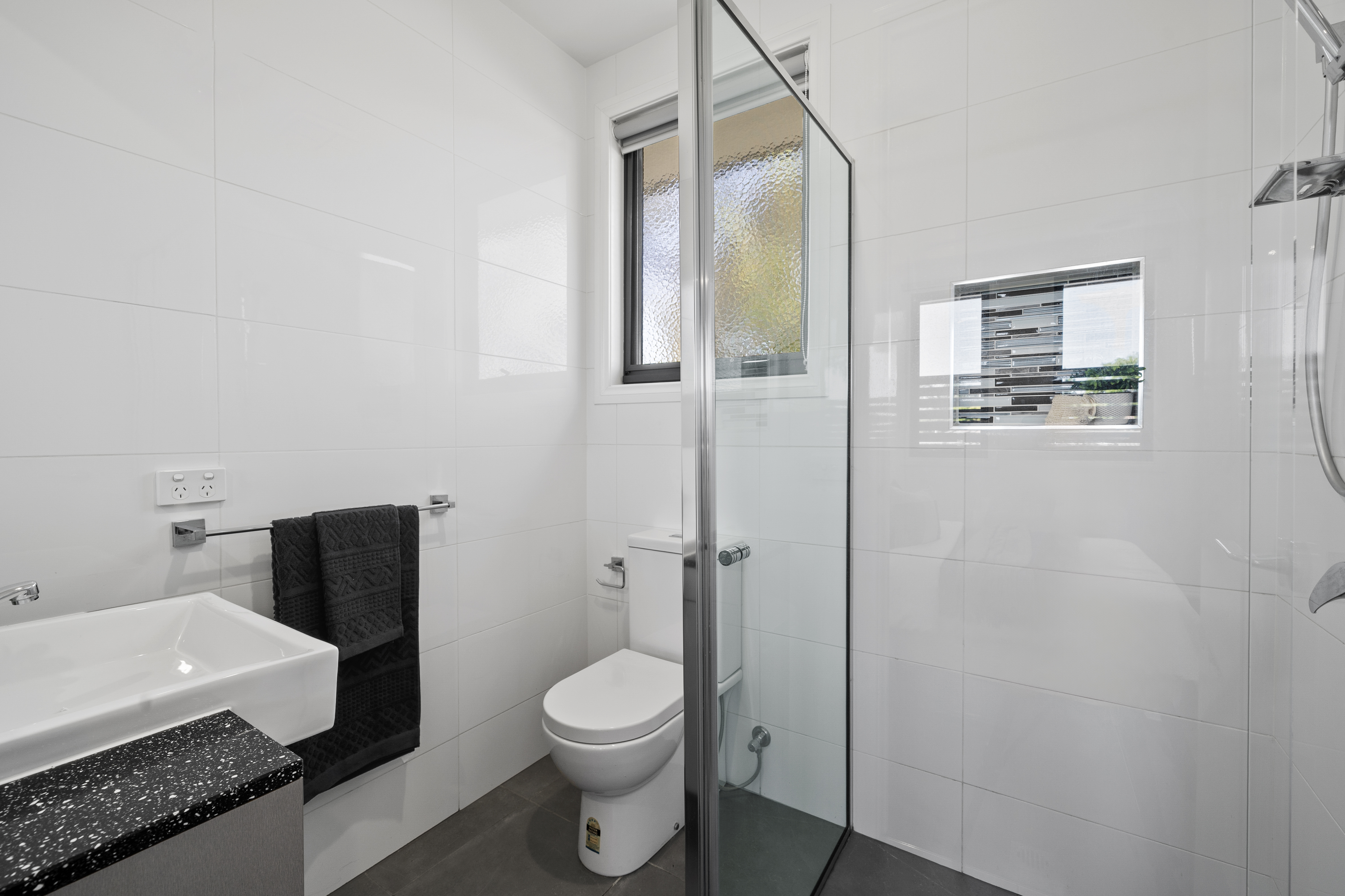 4-bedroom unit at 2/1360 Stud Road, Rowville, VIC 3178, Knox, Victoria