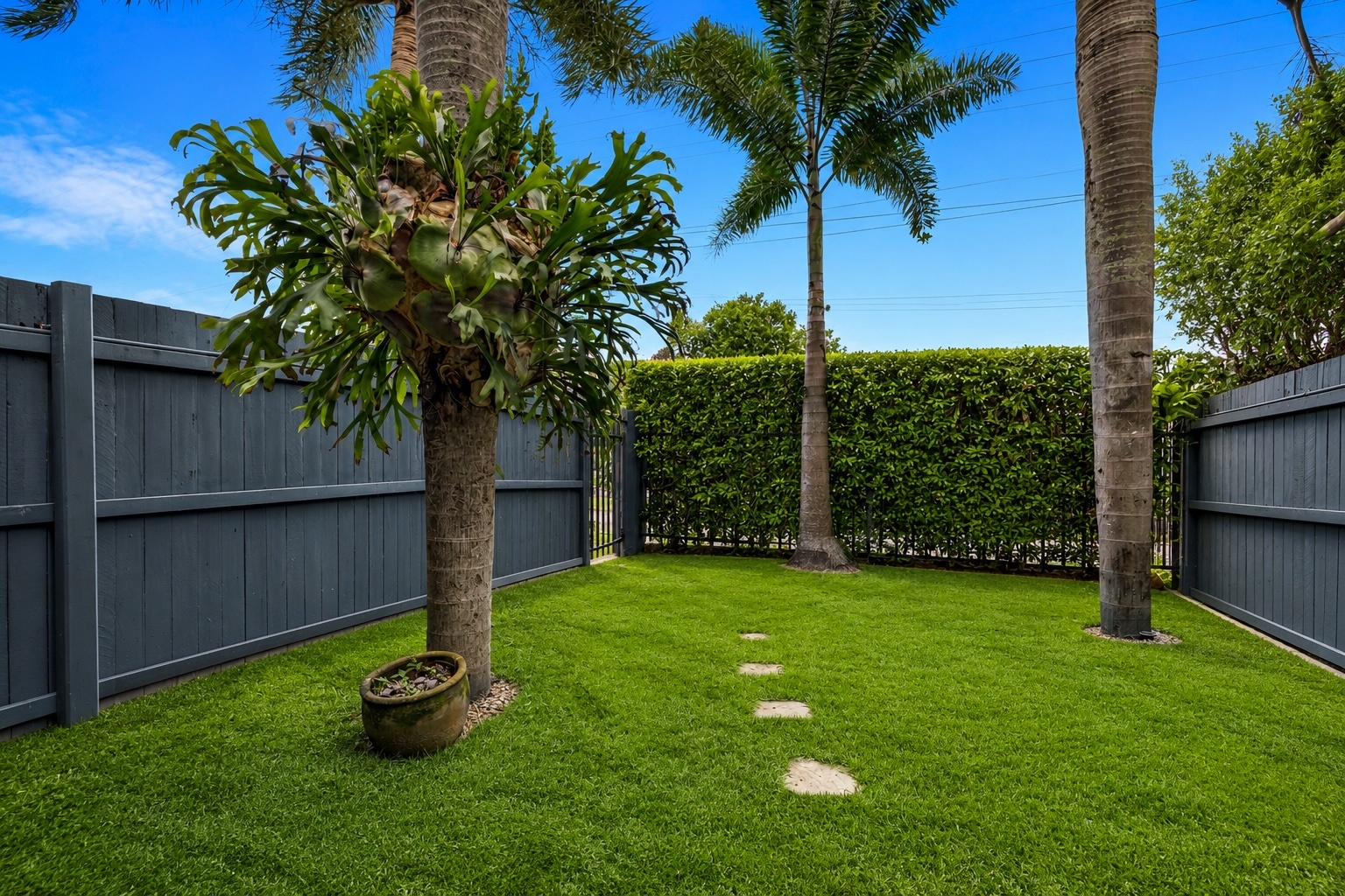 2/184-190 Gatton Street, Manunda, QLD 4870 - Image 9