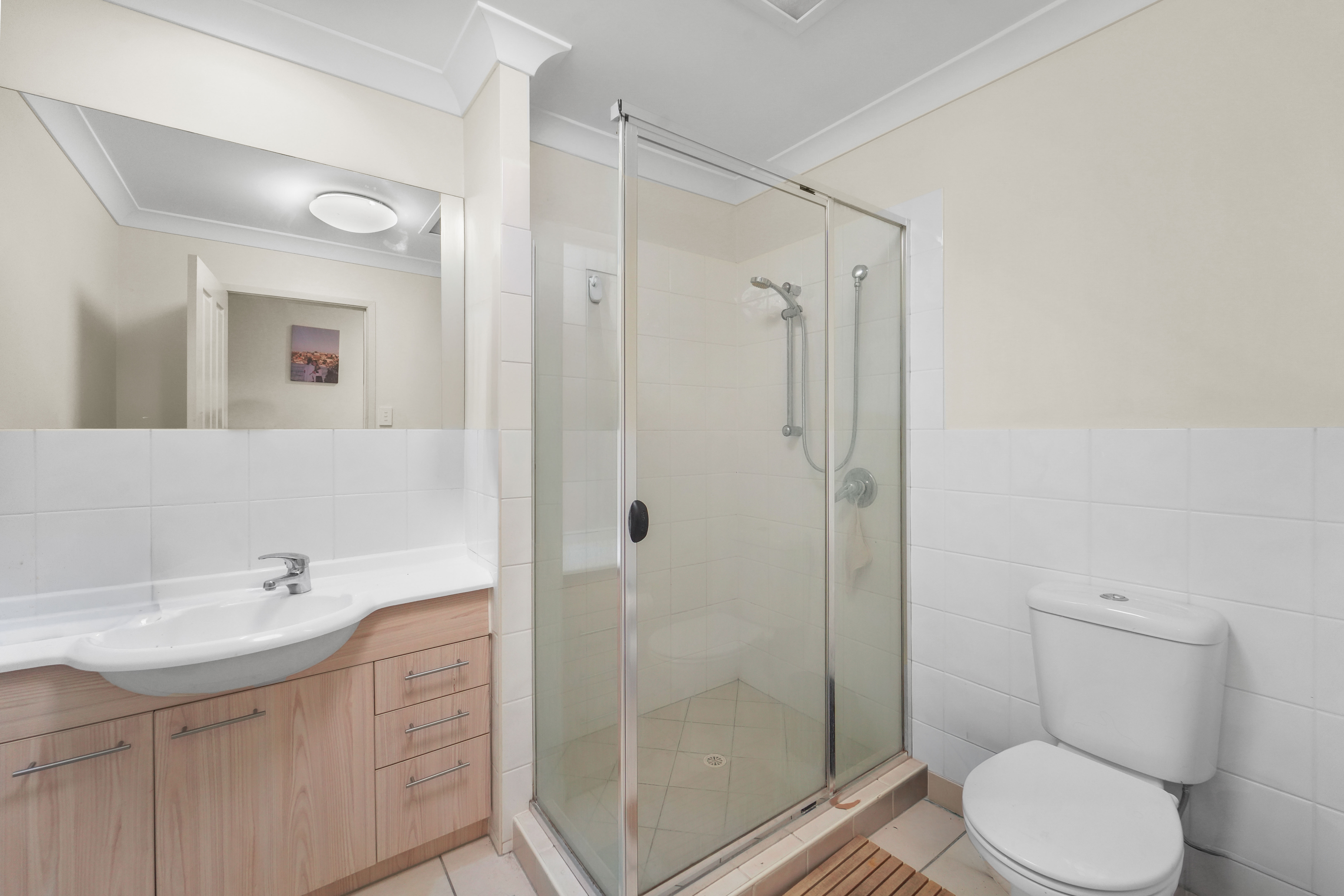 3-bedroom unit at 27 64 GROTH ROAD, BOONDALL QLD 4034, Brisbane, Queensland