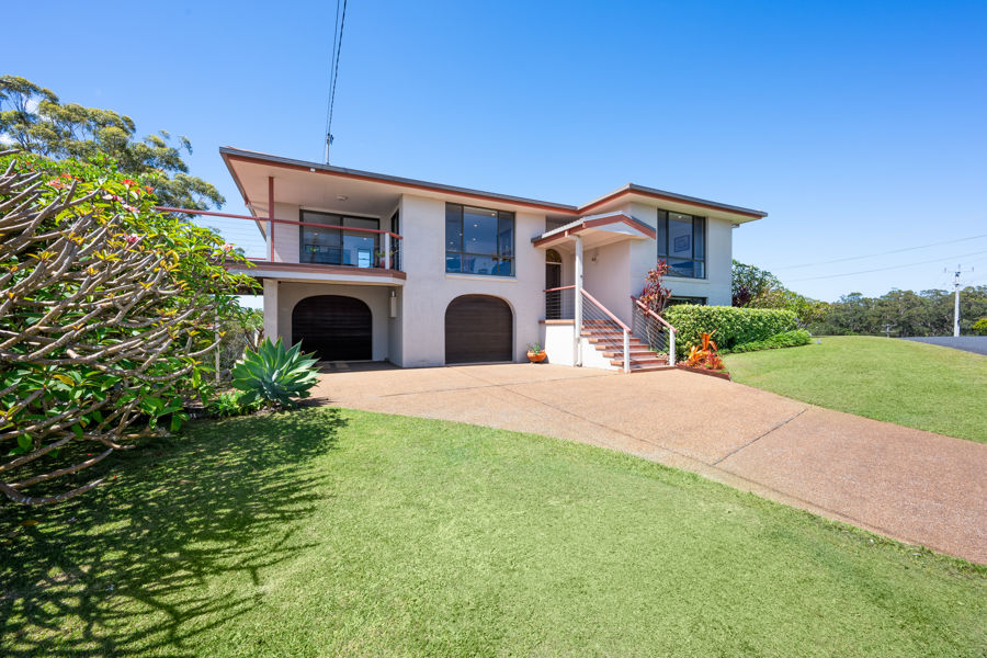 4-bedroom house at 1 Nicholson Close, Safety Beach, NSW 2456, Coffs Harbour, New South Wales