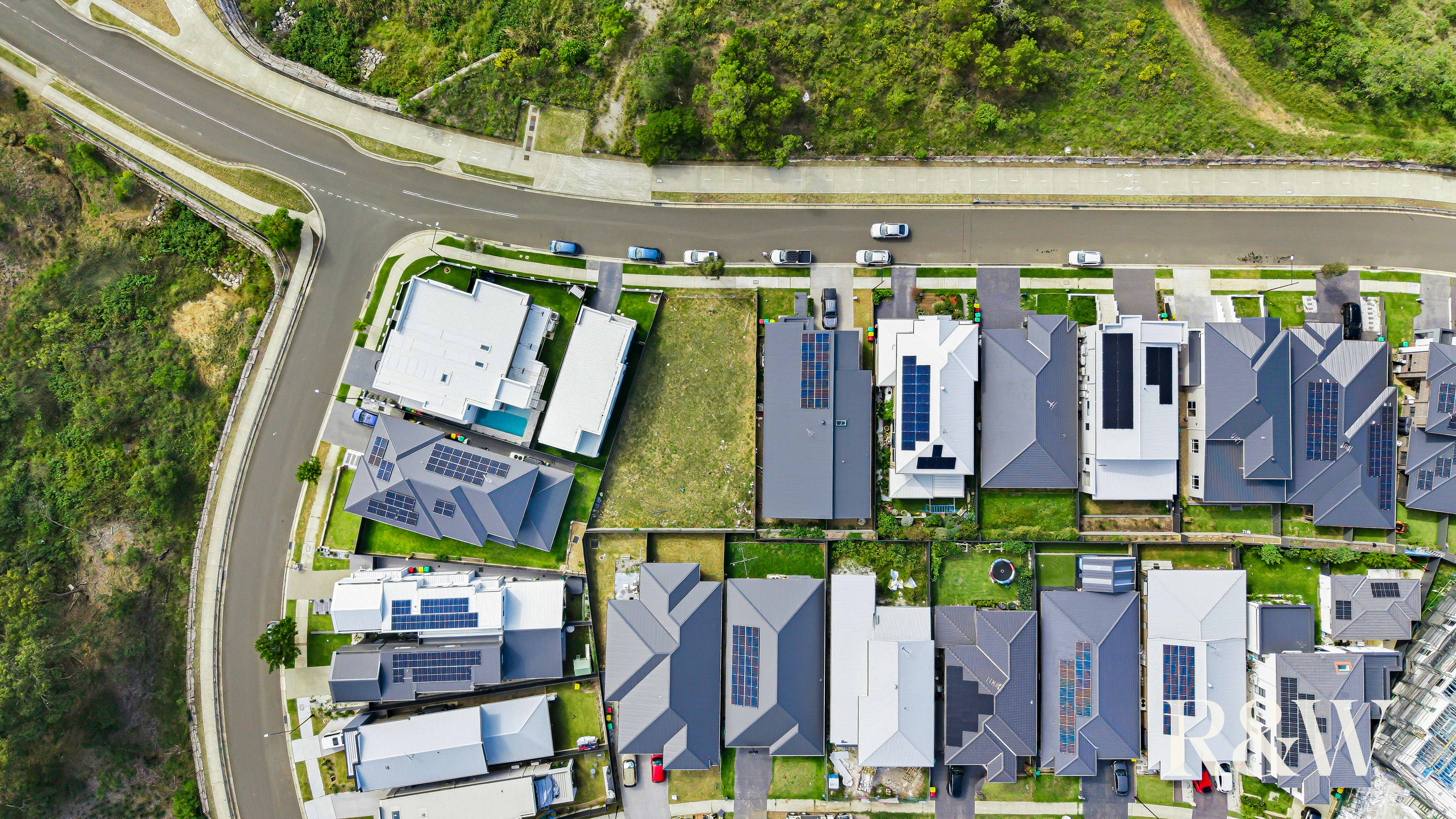 1-bedroom unit at 4 Fieldhouse Circuit, Campbelltown, NSW 2560, Campbelltown (Nsw), New South Wales
