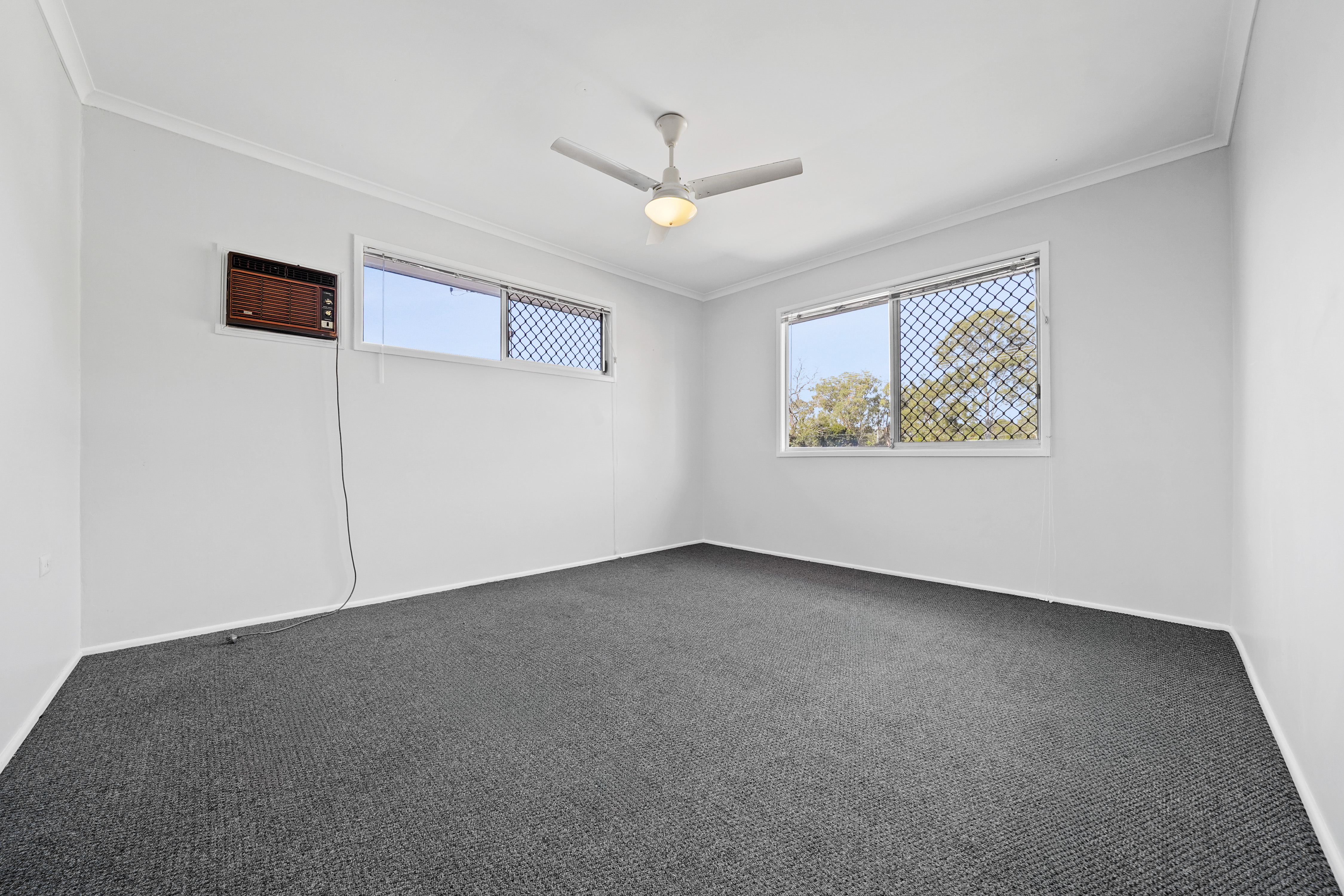 31 Cowper Avenue, Eagleby, QLD 4207 - Image 8