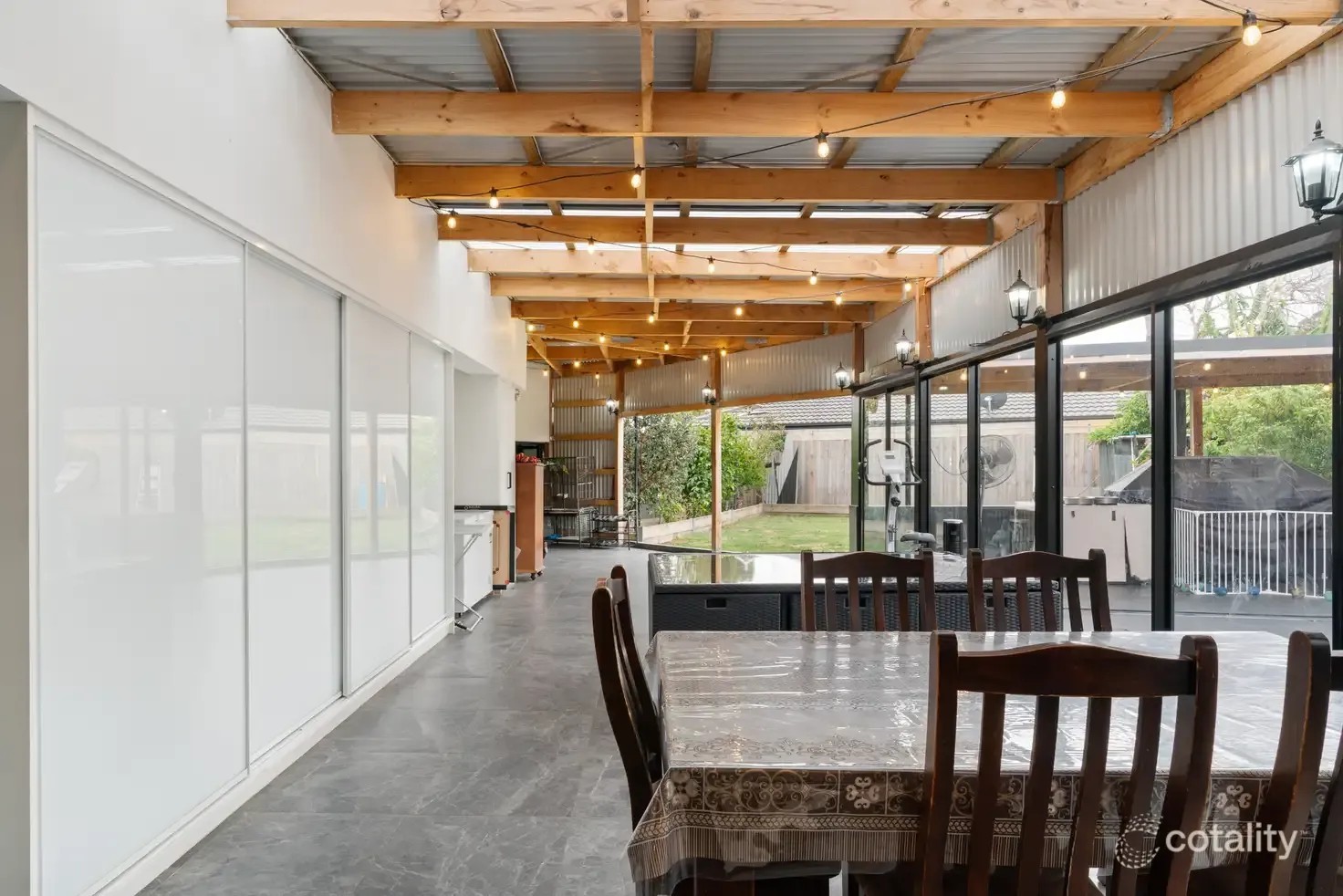 3-bedroom house at 2 RANGEVIEW DRIVE, Skye VIC 3977, Frankston, Victoria