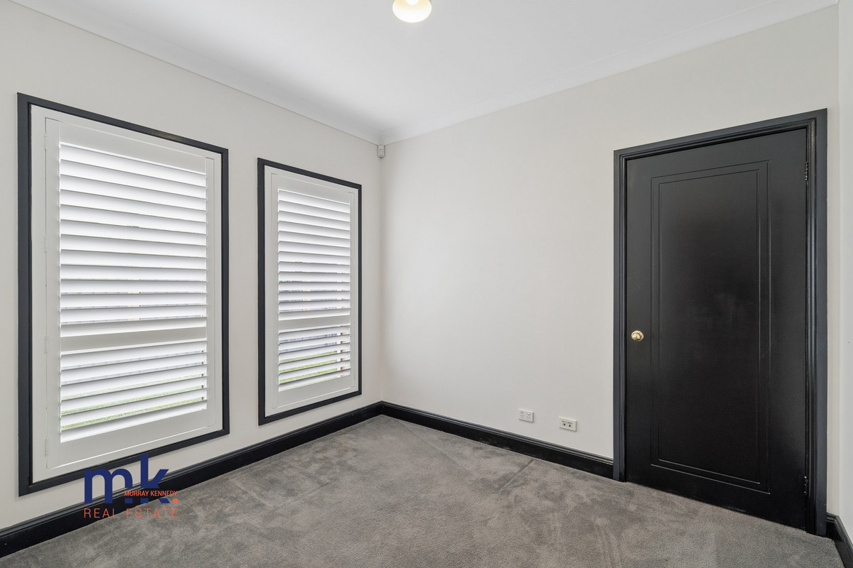 5-bedroom house at 3 Hogan Place, Mount Annan, NSW 2567, Camden, New South Wales
