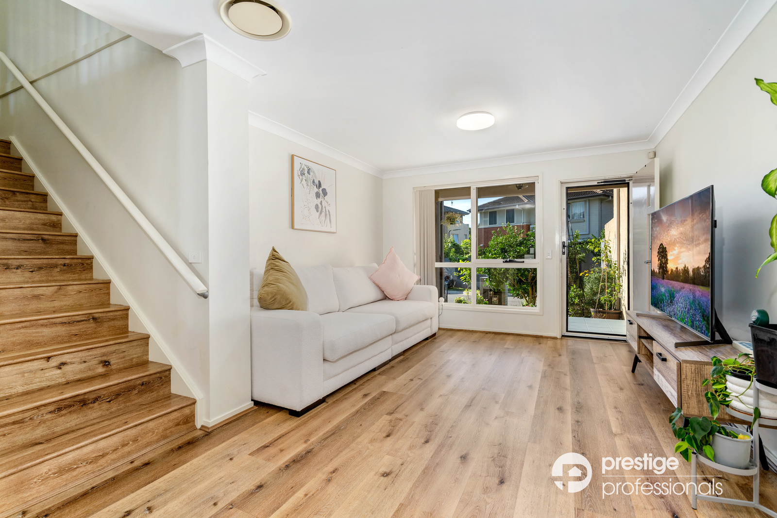 3-bedroom house at 1 HAMLIN CIRCUIT, Holsworthy NSW 2173, Liverpool, New South Wales