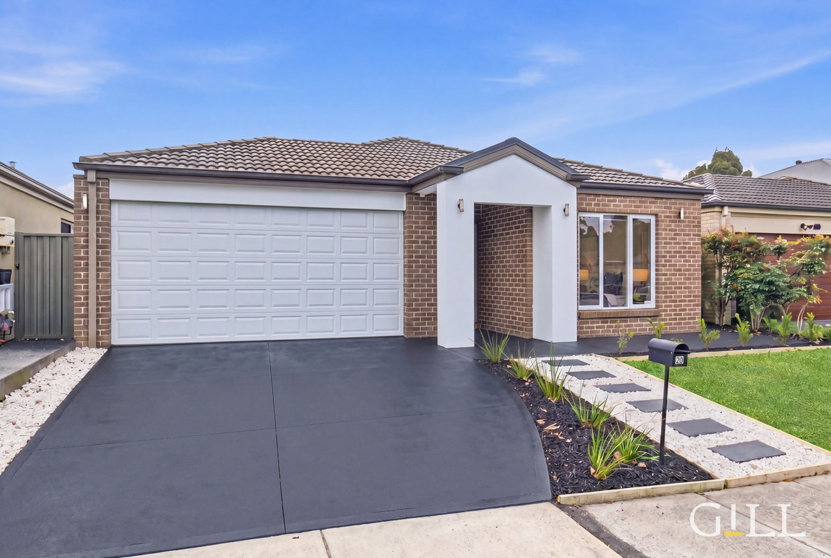 20 Chorus Way, Cranbourne East, VIC 3977 - Image 2