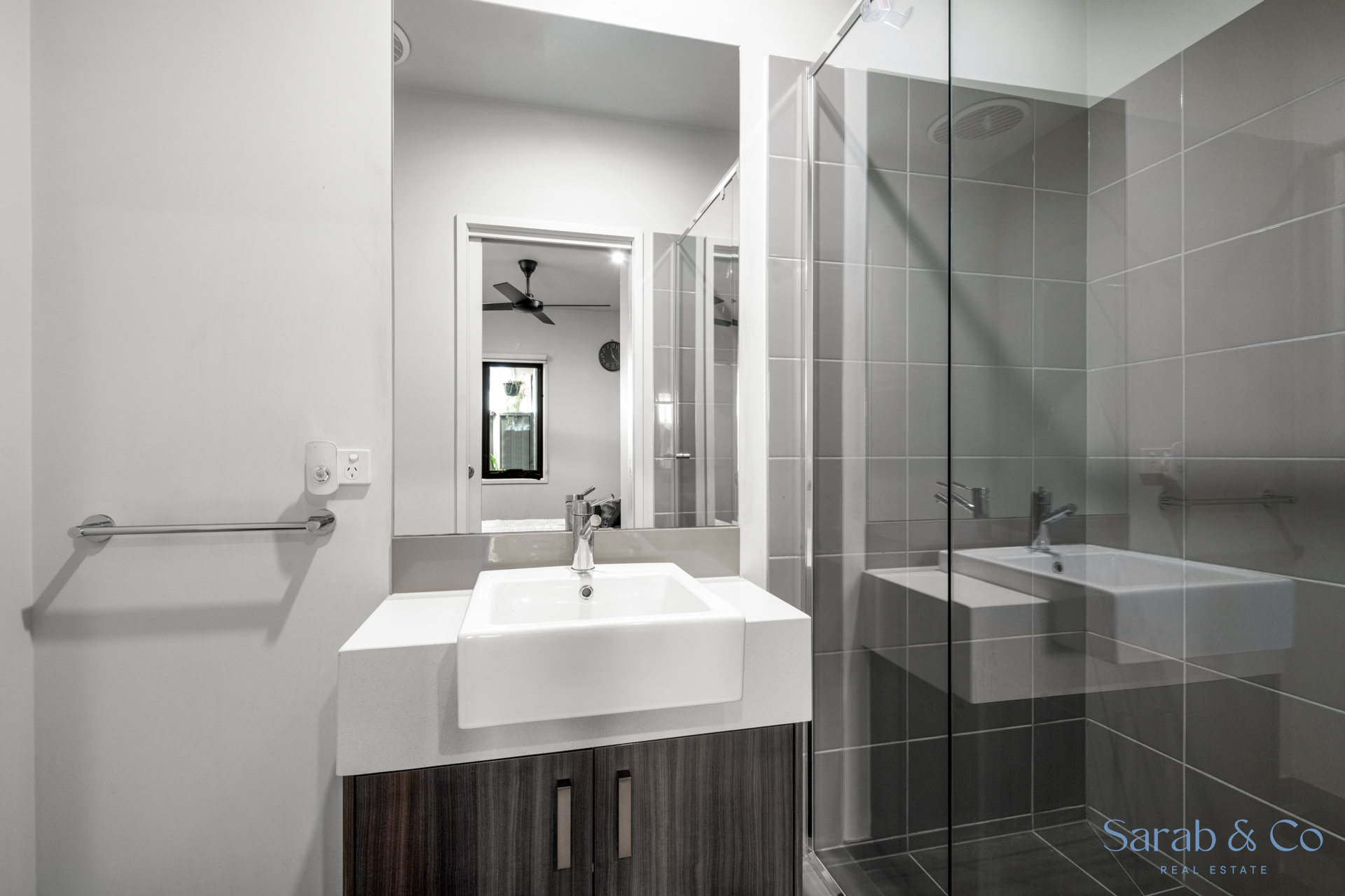 17 17 COLAC GROVE, BELMONT VIC 3216 - Image 6