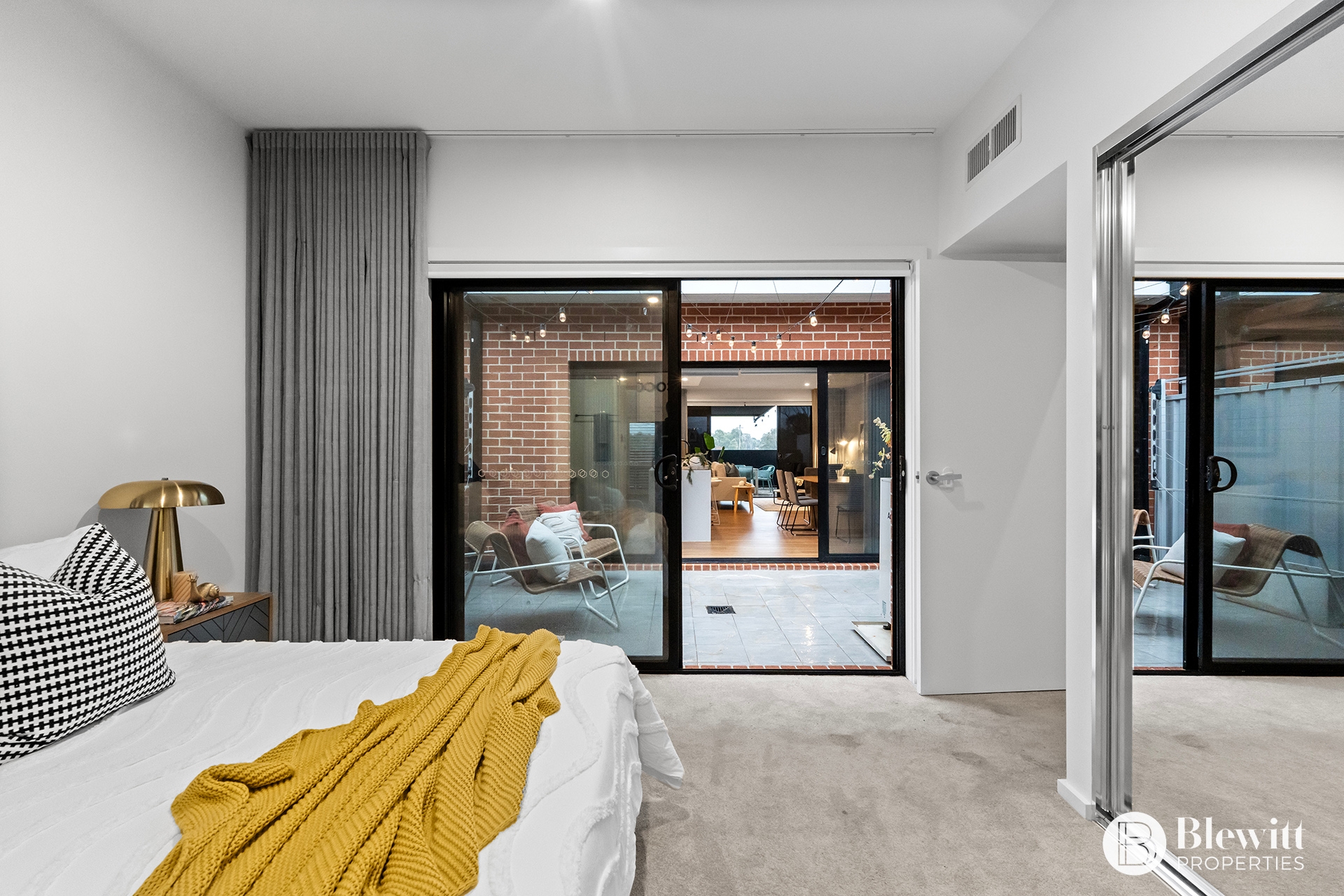 4-bedroom unit at UNIT 3 AVANI 1 ROWLAND REES CRESCENT, Greenway ACT 2900, Unincorporated Act, Australian Capital Territory