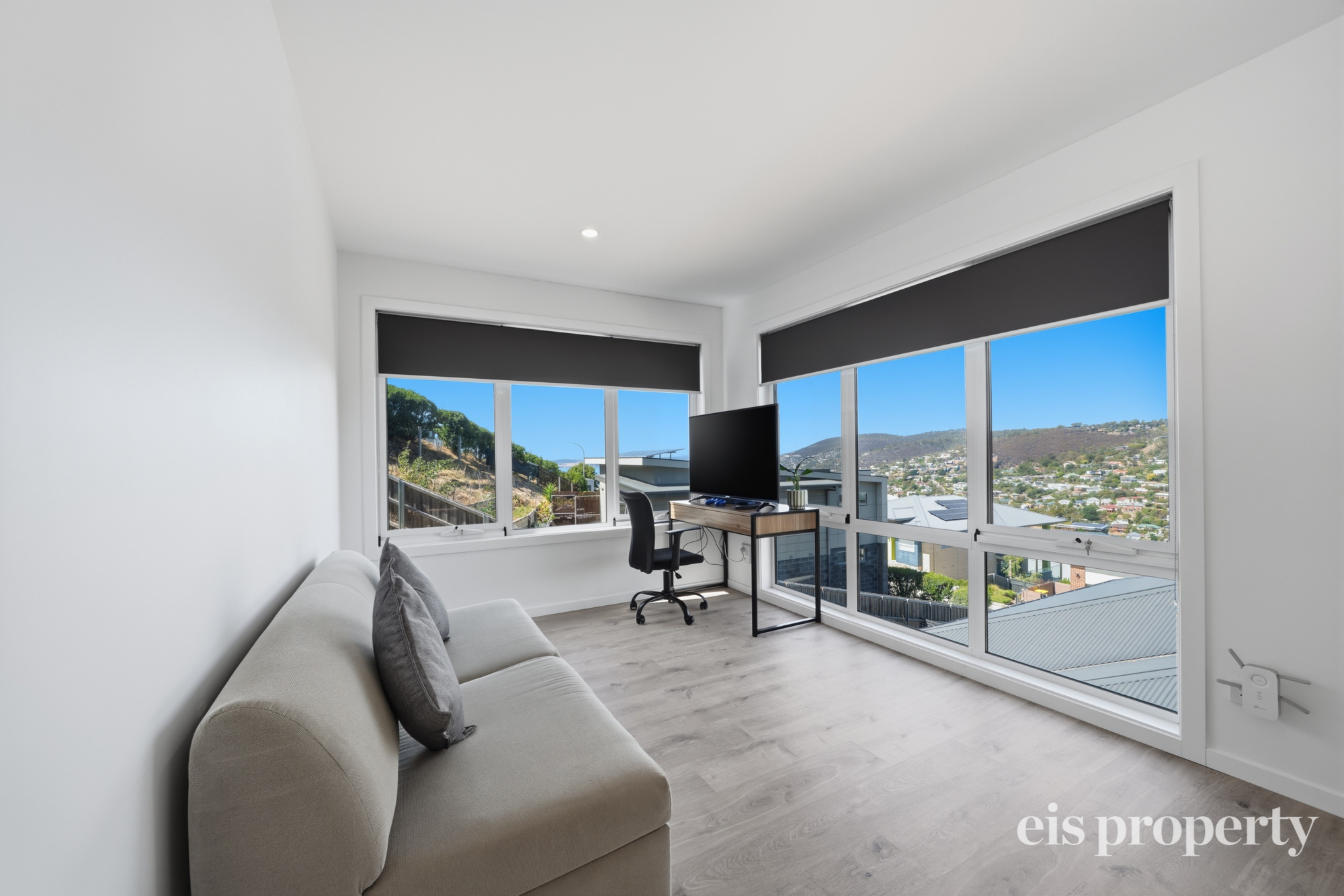 11 HUTCHINSON PLACE, West Hobart TAS 7000 - Image 10