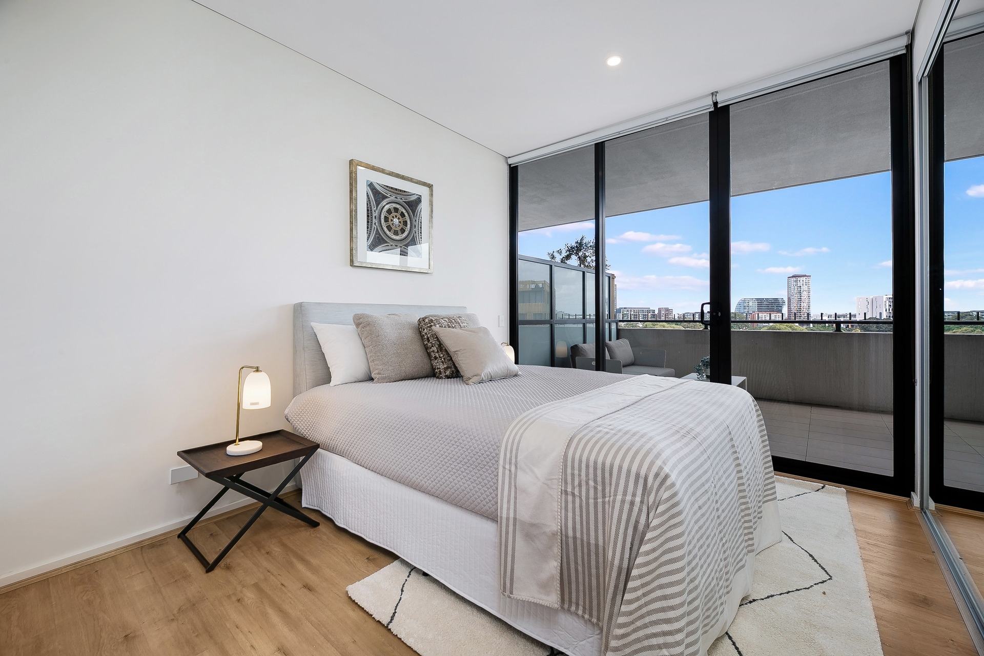 UNIT 805 2 DEFRIES AVENUE, Zetland NSW 2017 - Image 4
