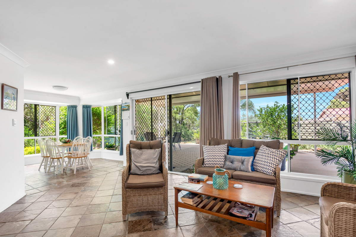 5-bedroom house at 62 Glen Road, Warwick, QLD 4370, Southern Downs, Queensland