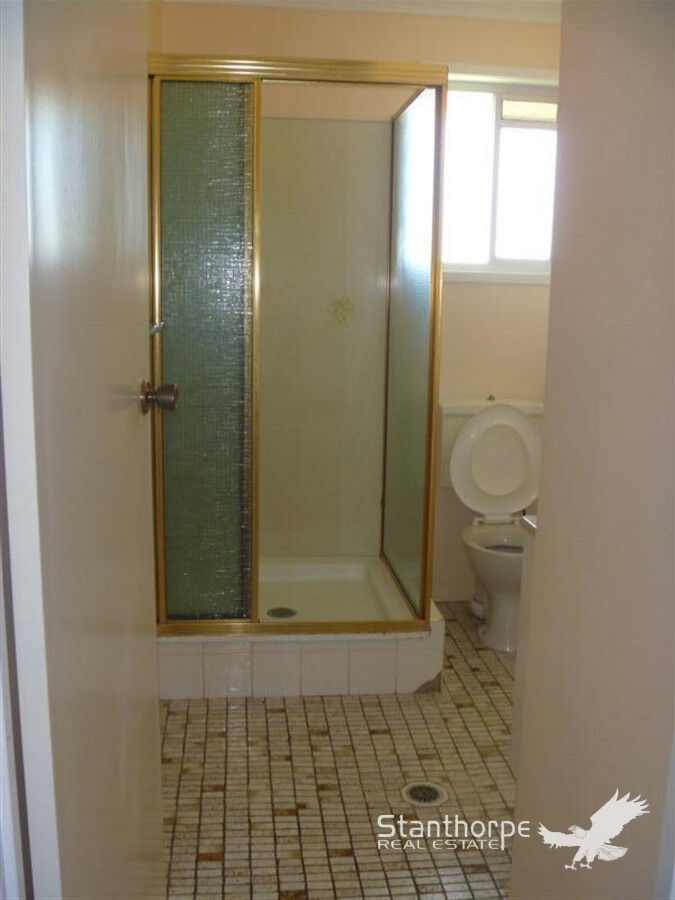 3 LESLIE PARADE, Stanthorpe QLD 4380 - Image 10