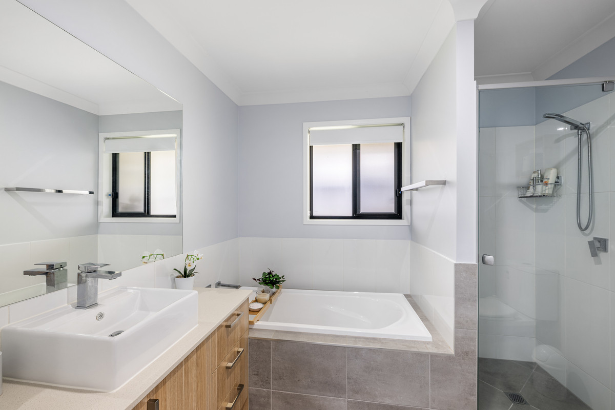 3-bedroom unit at 2/28 Bonaparte Place, Palmwoods, QLD 4555, Sunshine Coast, Queensland