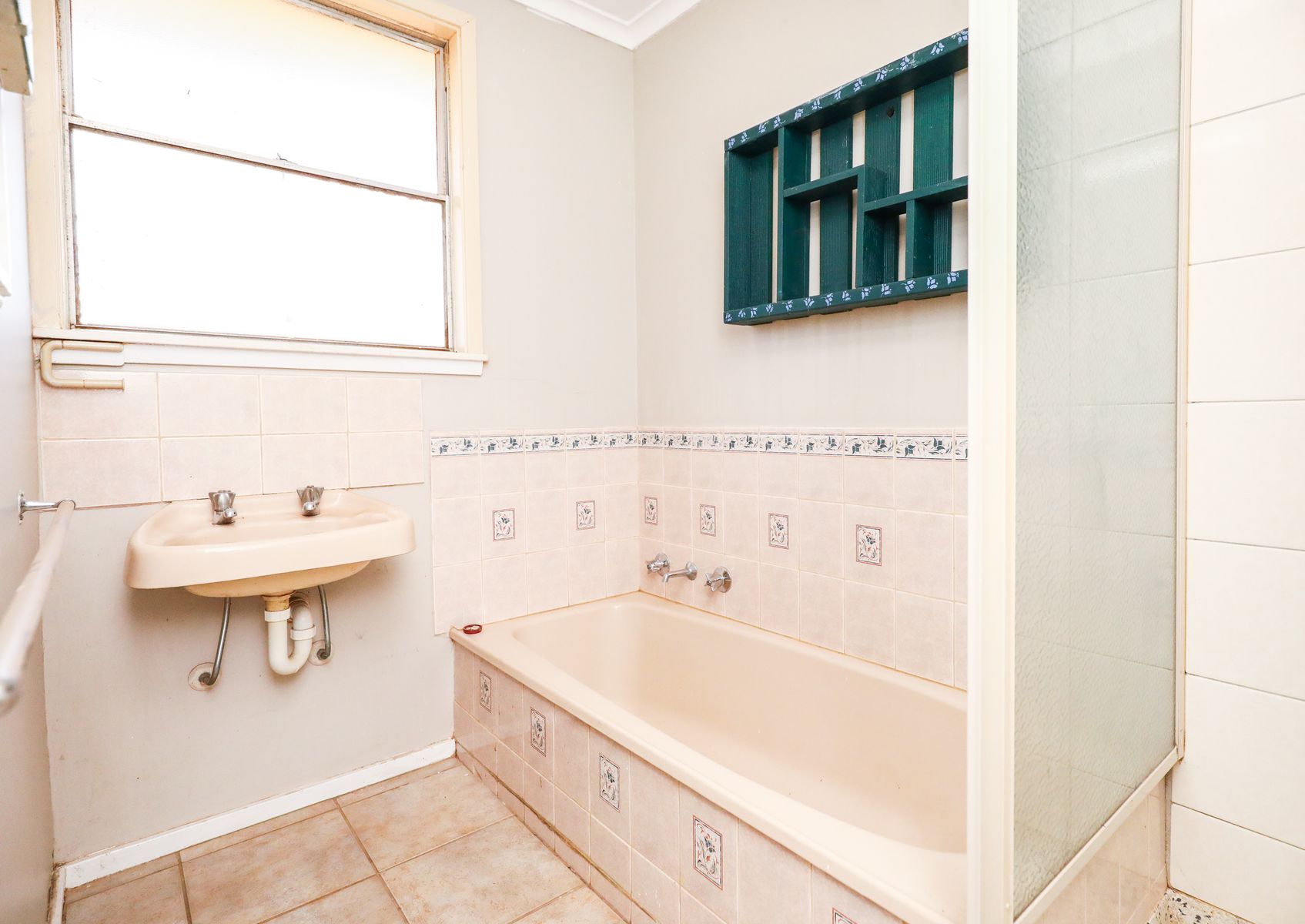 3-bedroom house at 341 Twenty Third Street, Koorlong, VIC 3501, Mildura, Victoria